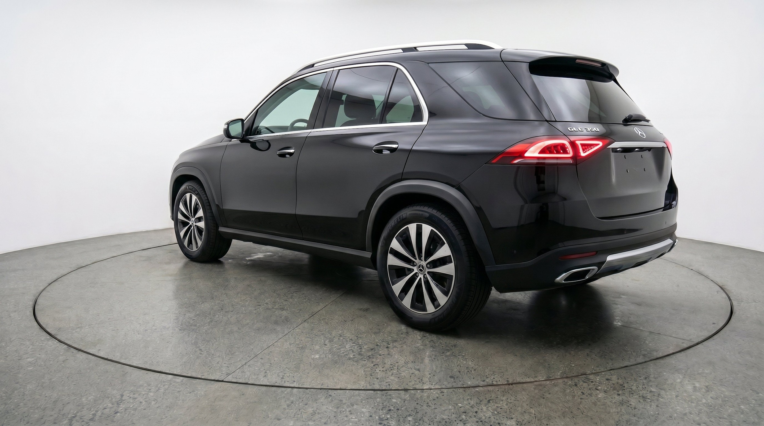 Thumbnail: 2026 Mercedes-Benz GLE - 6