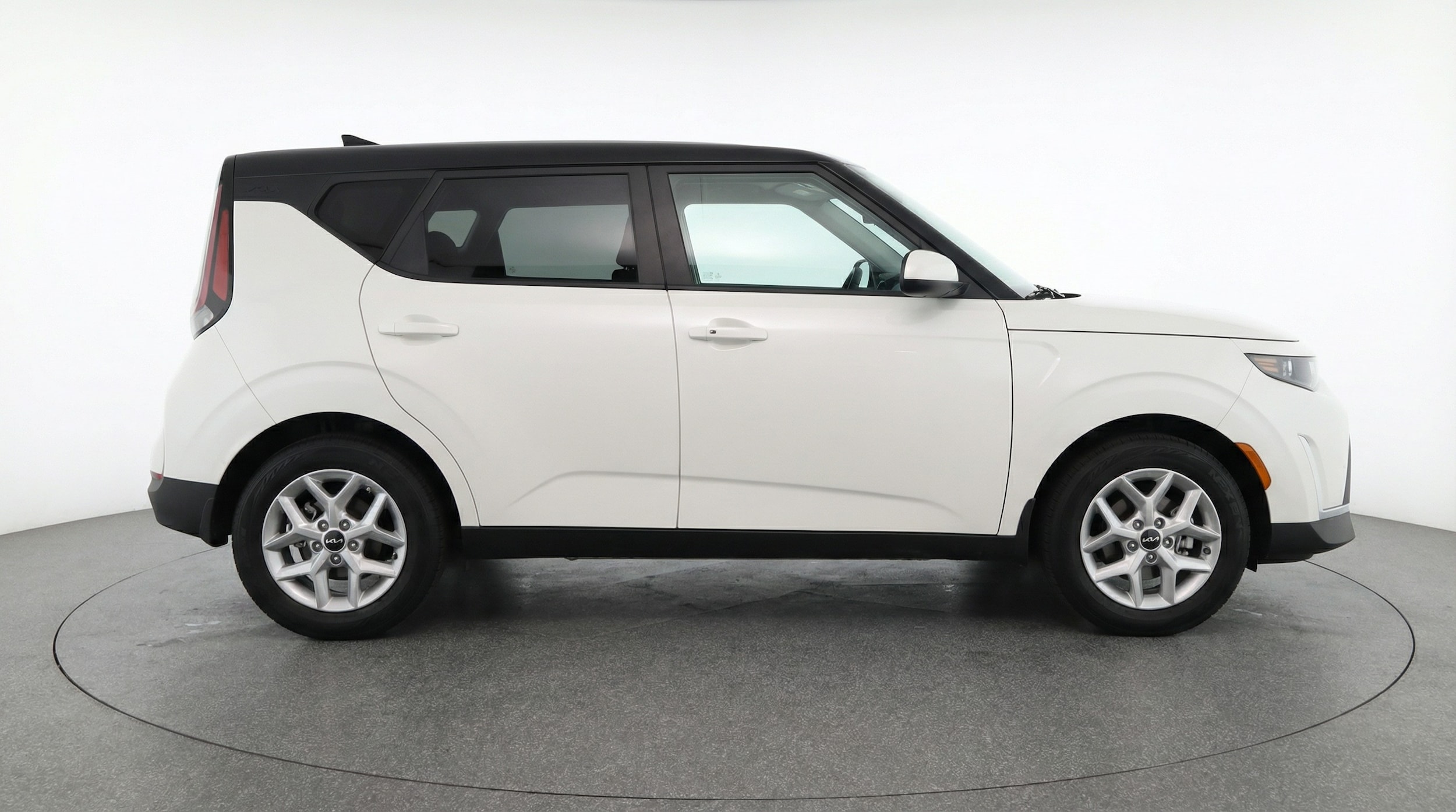 Thumbnail: 2025 Kia Soul - 8