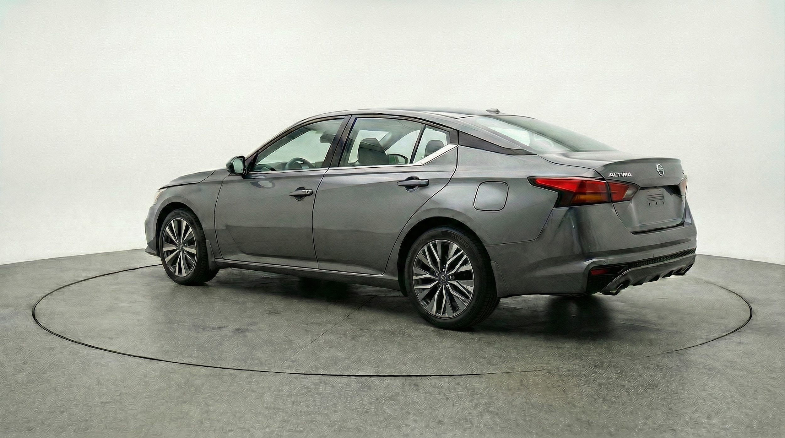 Thumbnail: 2025 Nissan Altima - 5