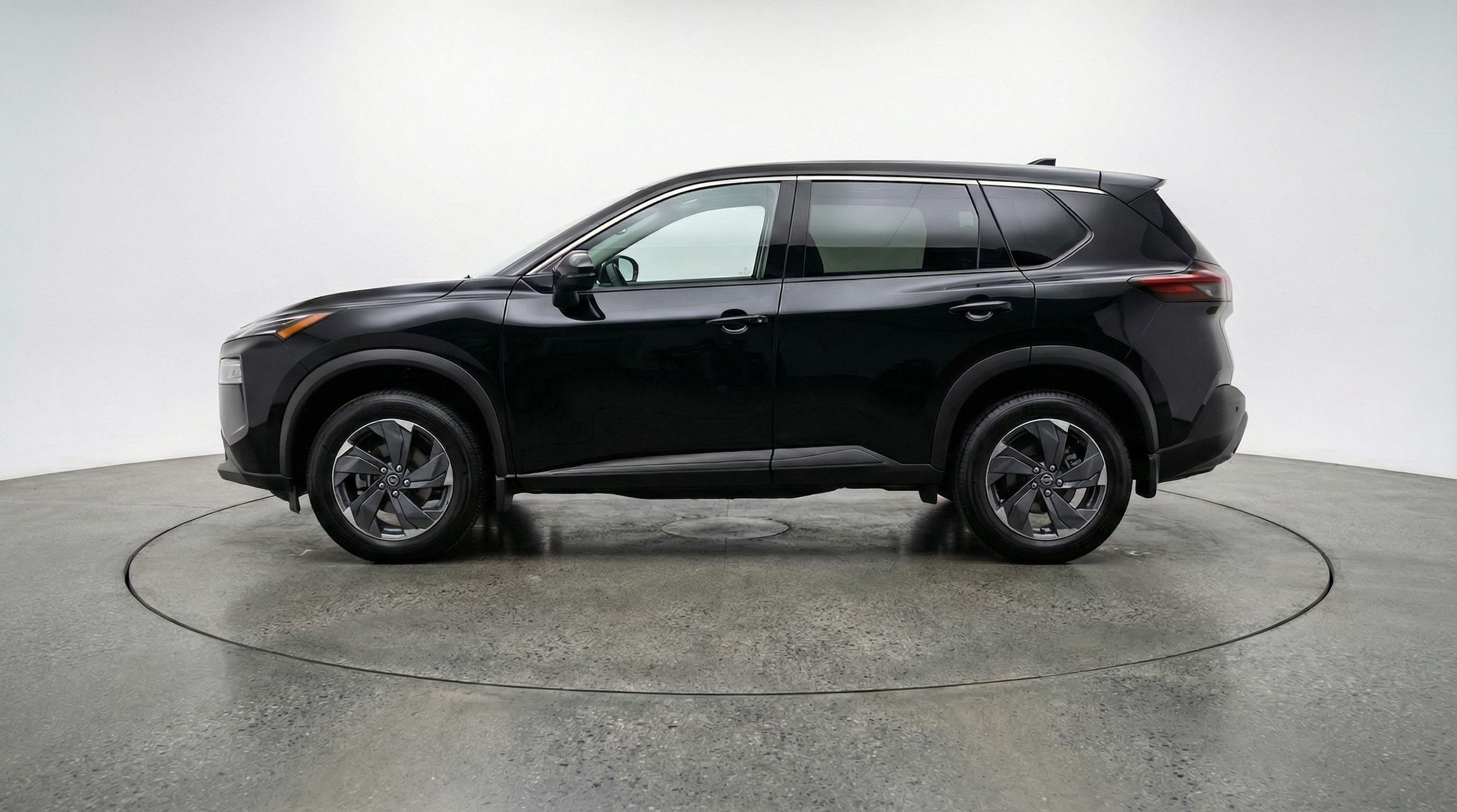 Thumbnail: 2025 Nissan Rogue - 4