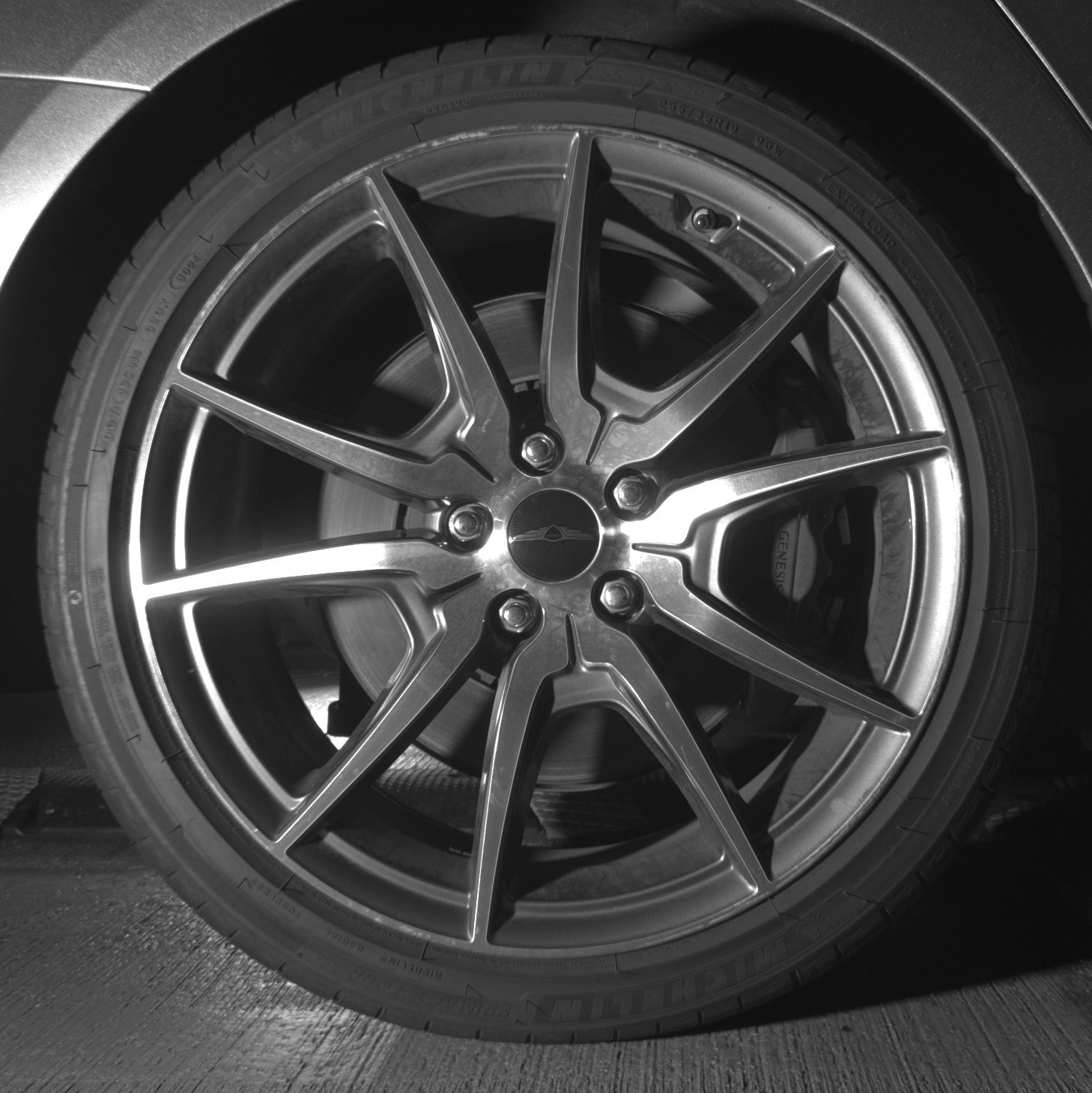 Thumbnail: 2025 Genesis G70 - 12