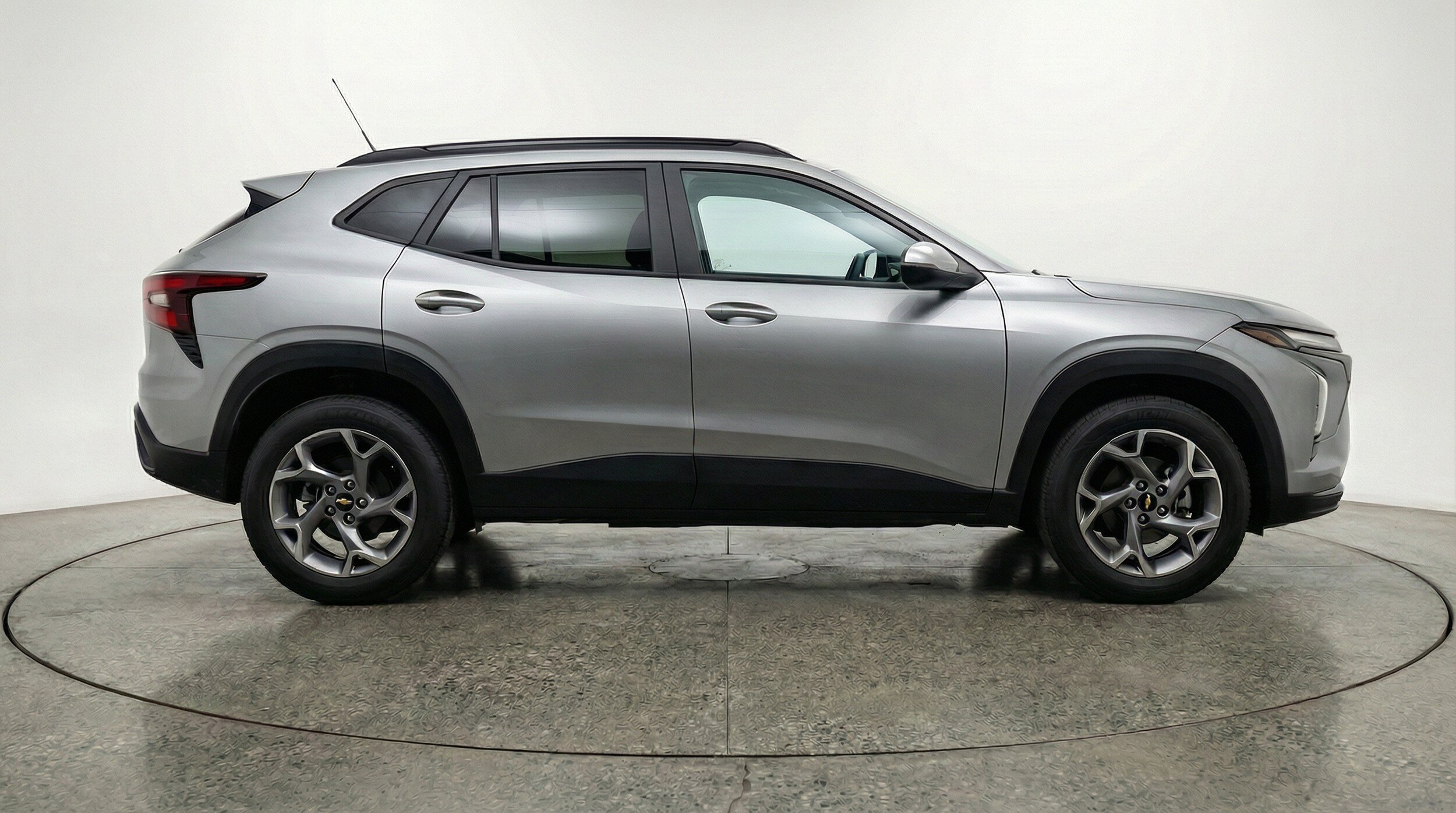 Thumbnail: 2025 Chevrolet Trax - 11