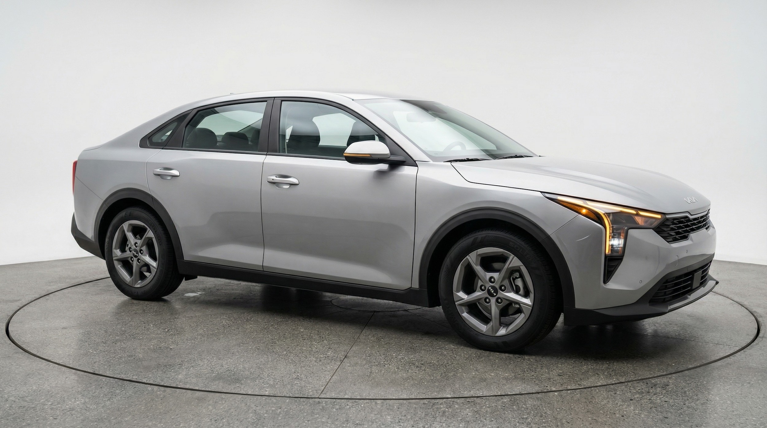 Thumbnail: 2025 Kia K4 - 1