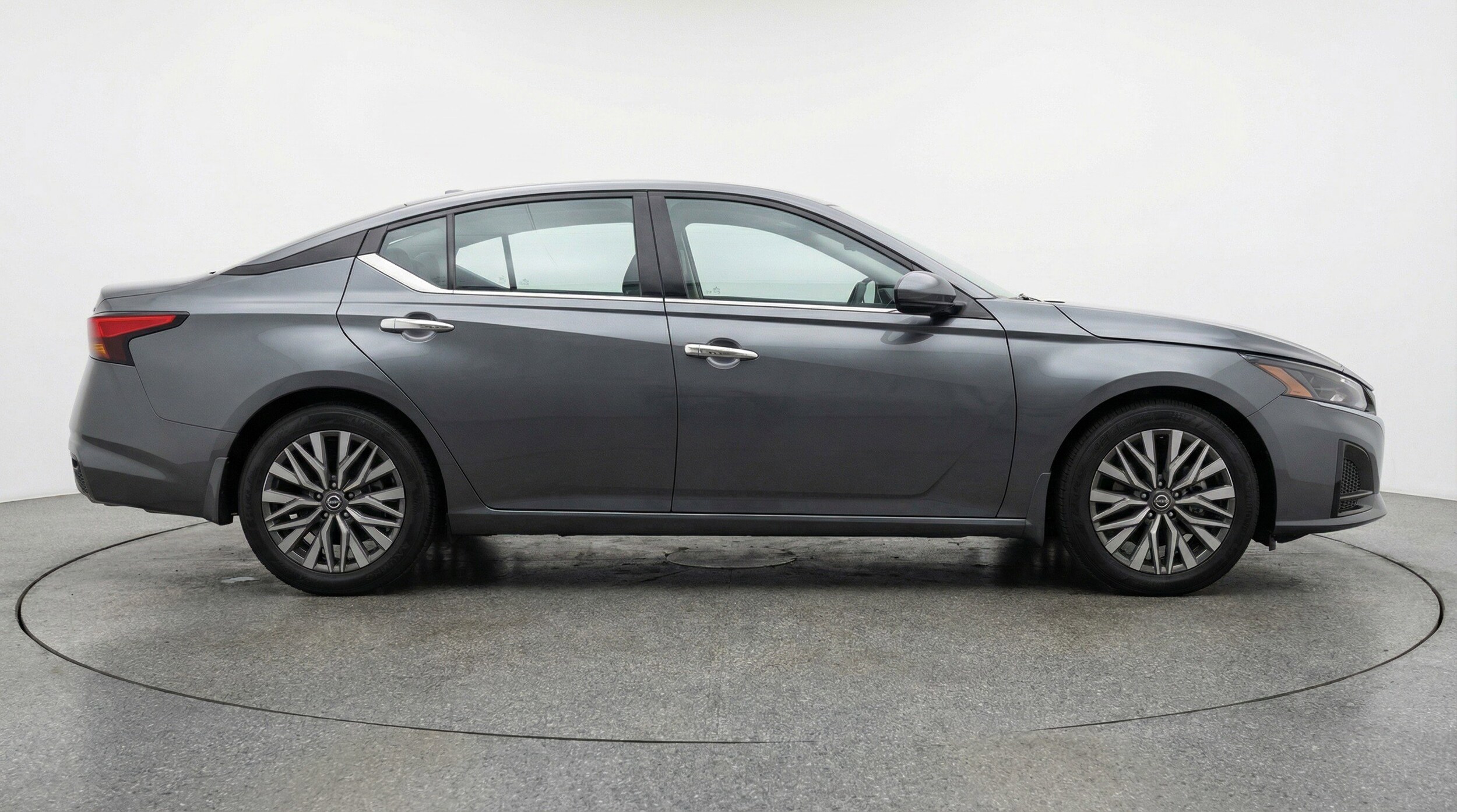 Thumbnail: 2025 Nissan Altima - 11