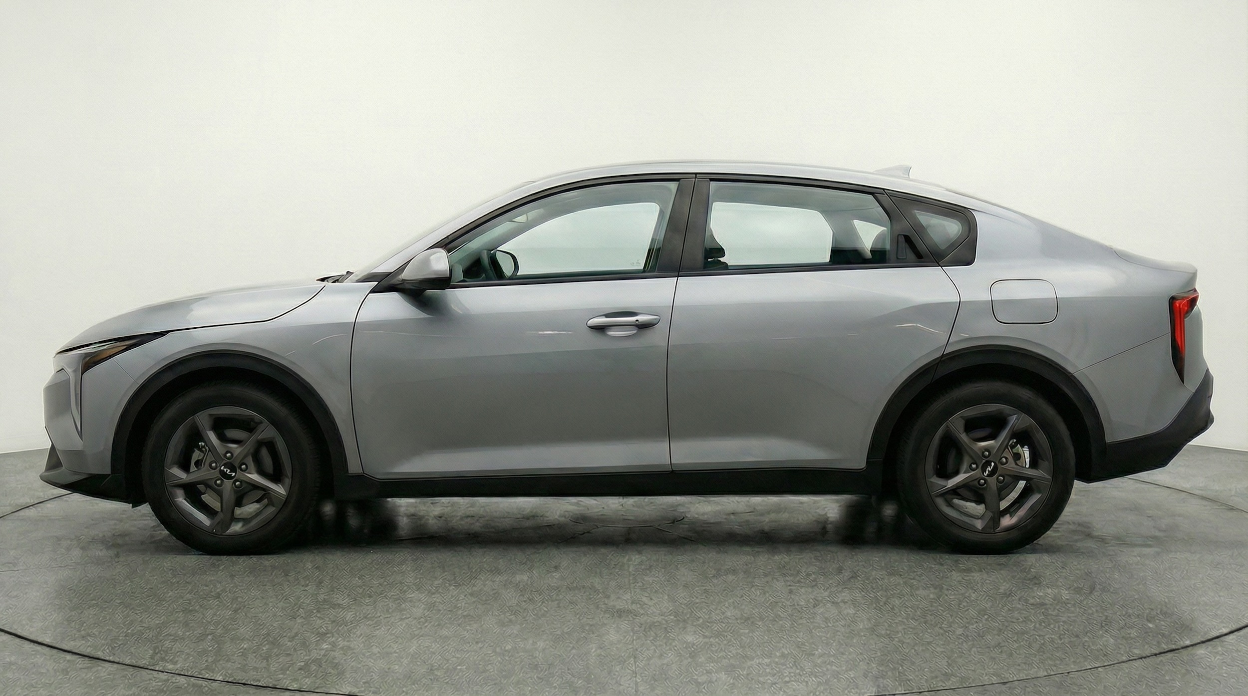 Thumbnail: 2025 Kia K4 - 4