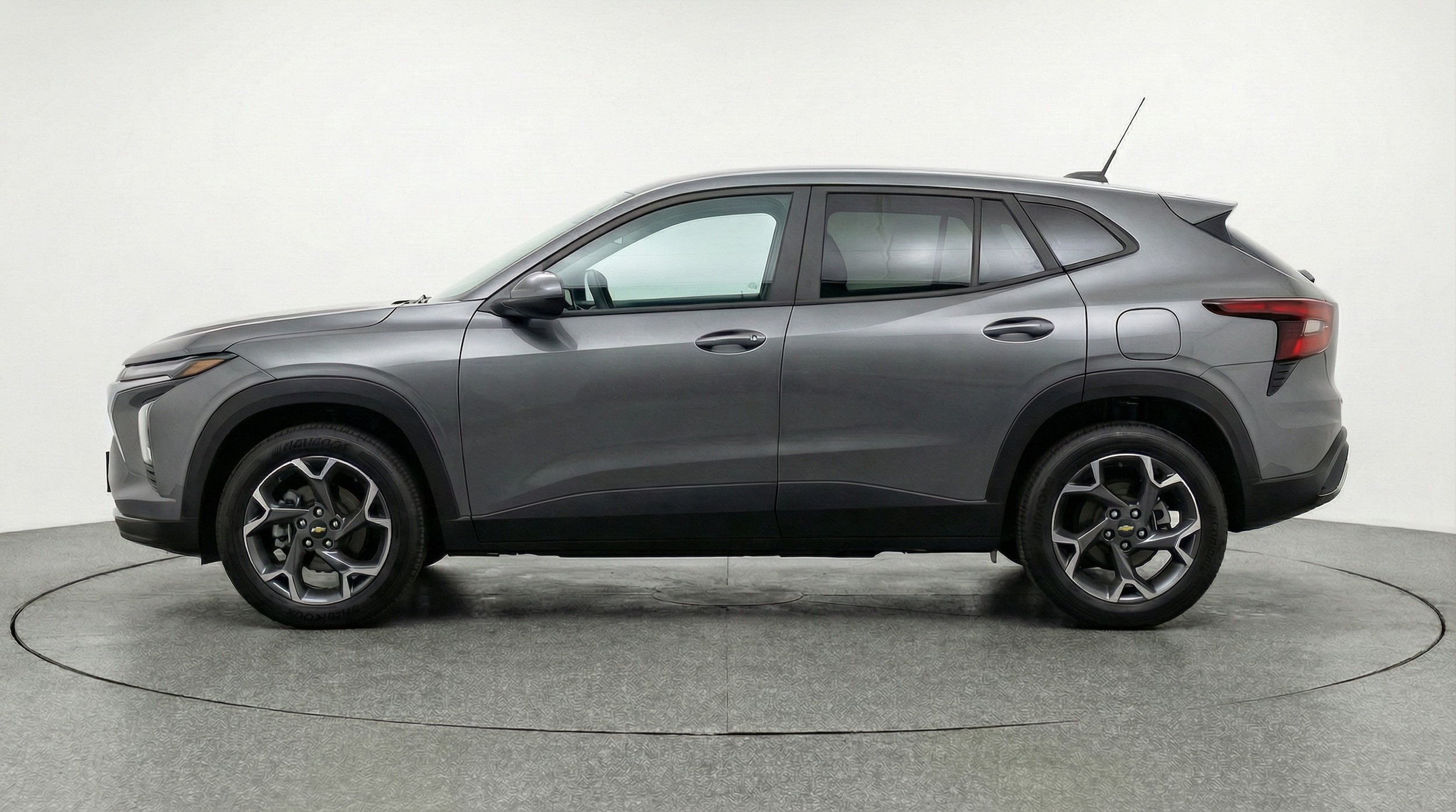 Thumbnail: 2025 Chevrolet Trax - 4