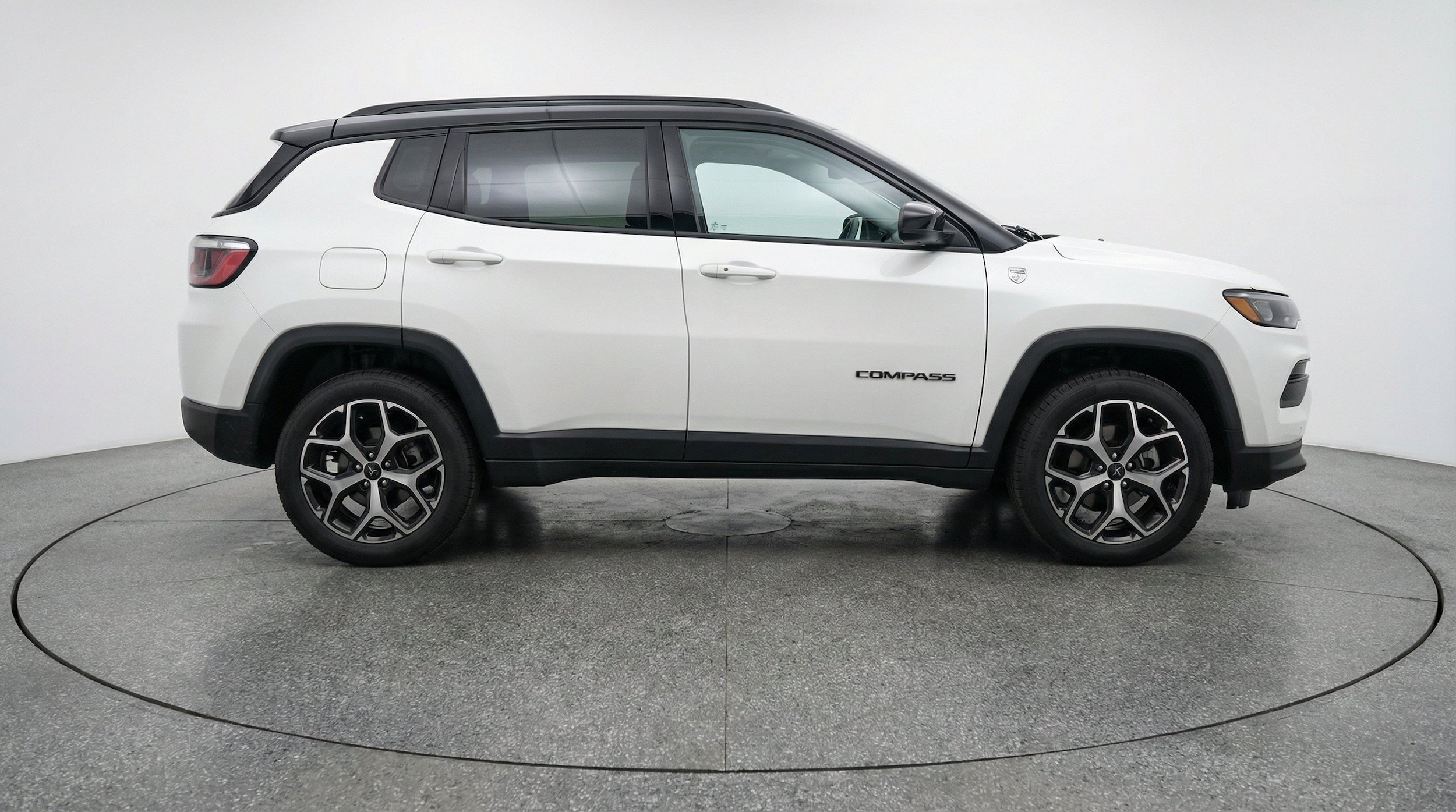 Thumbnail: 2025 Jeep Compass - 11