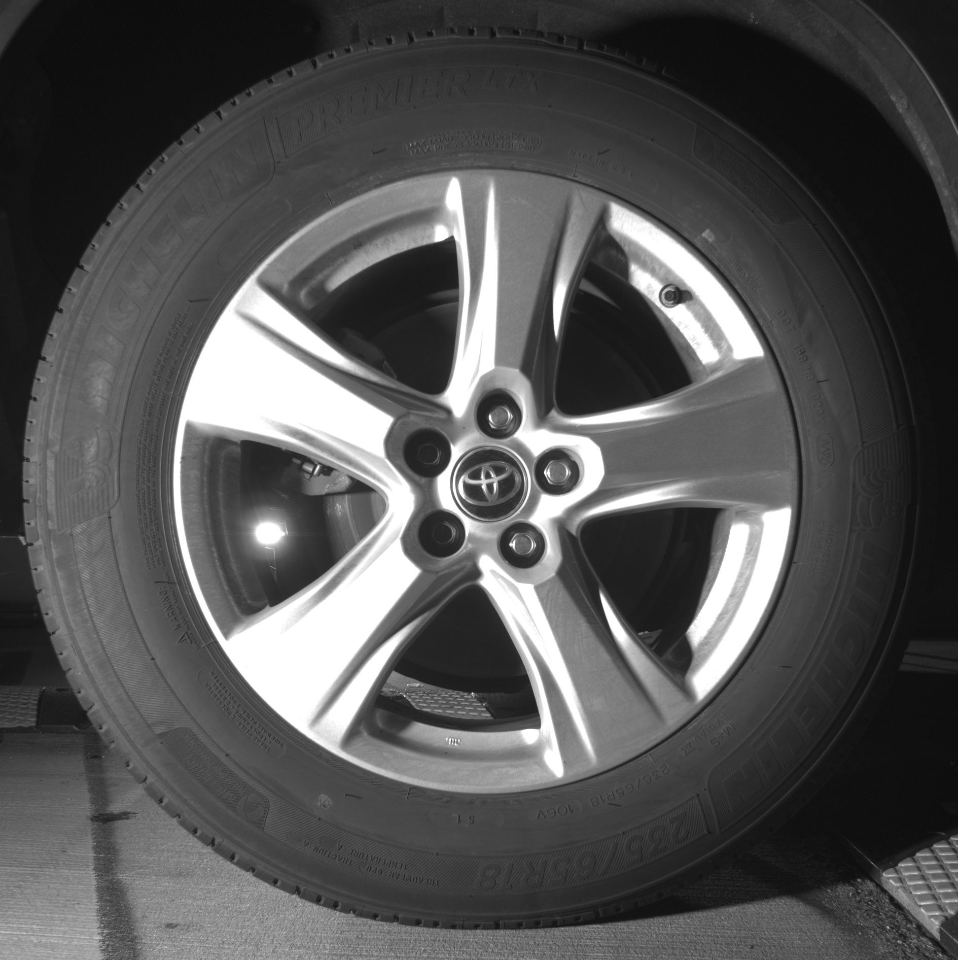 Thumbnail: 2025 Toyota Highlander - 12