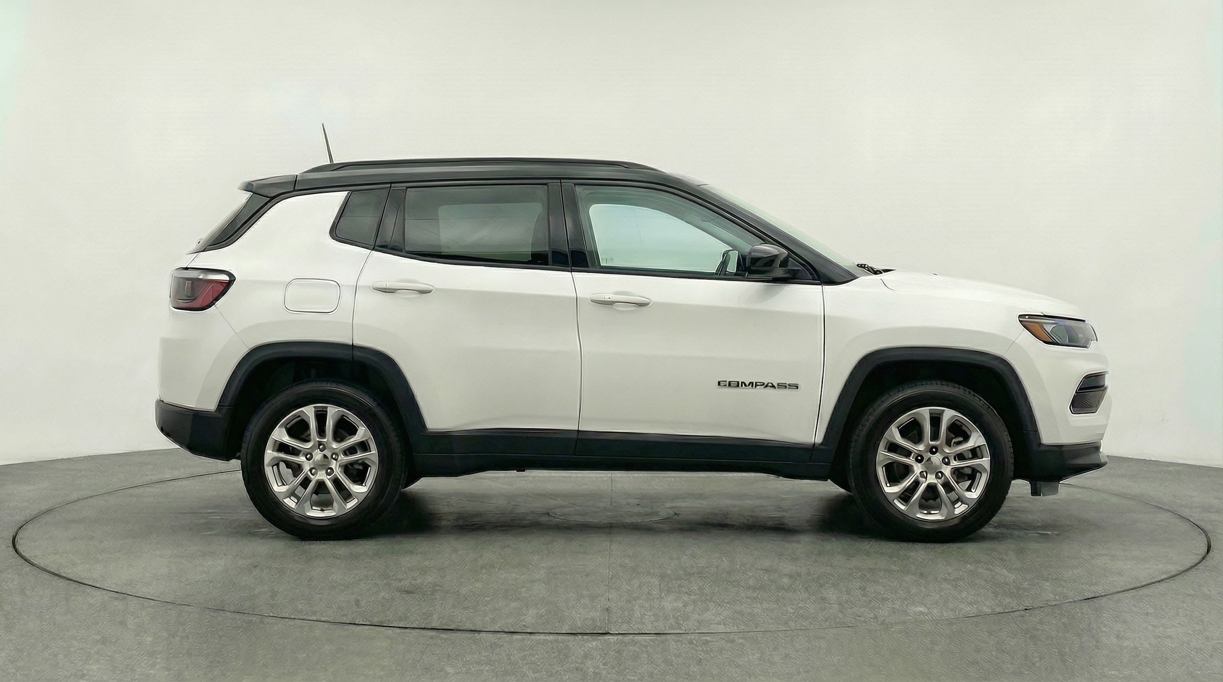 Thumbnail: 2025 Jeep Compass - 8