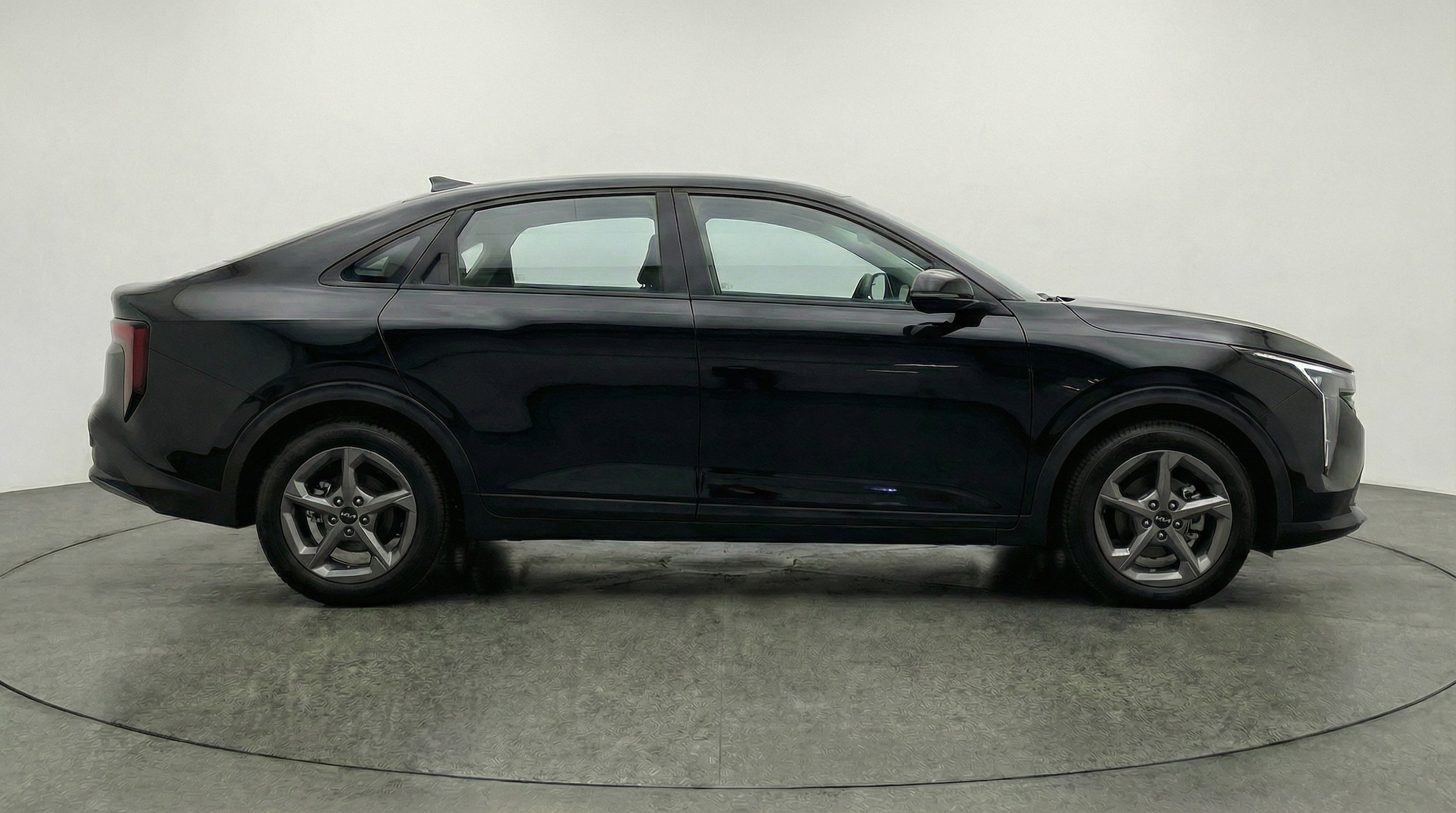 Thumbnail: 2025 Kia K4 - 8