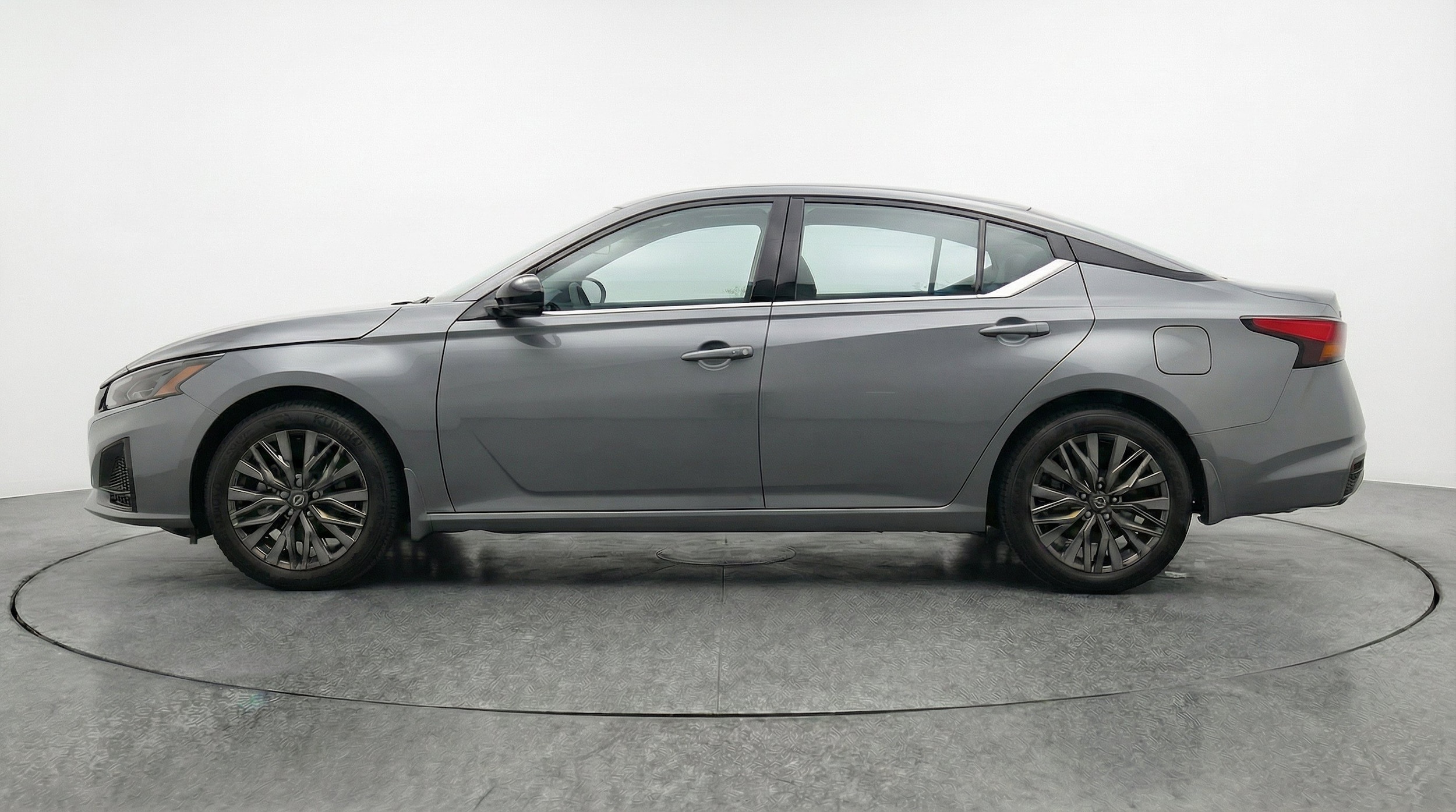 Thumbnail: 2026 Nissan Altima - 5