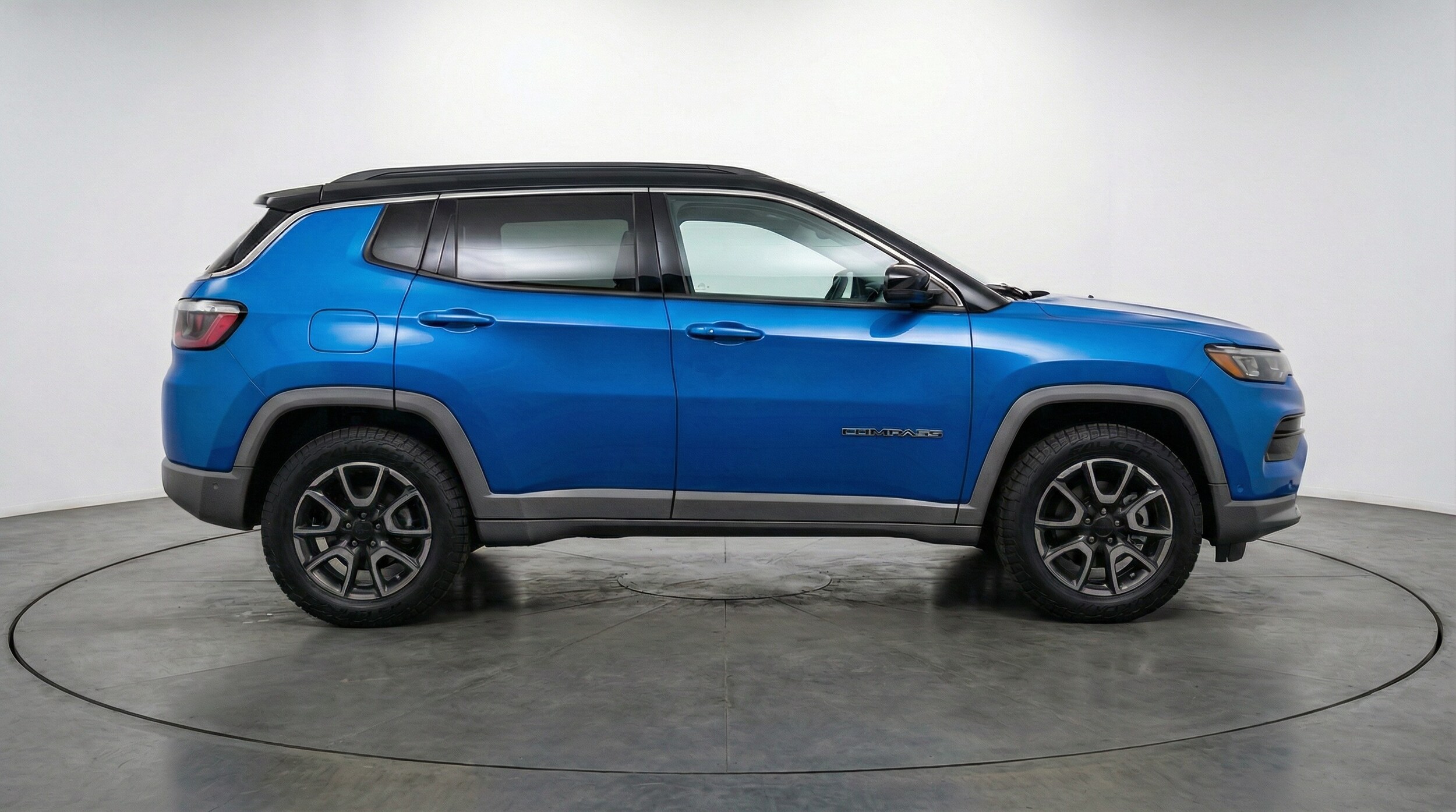 Thumbnail: 2025 Jeep Compass - 8