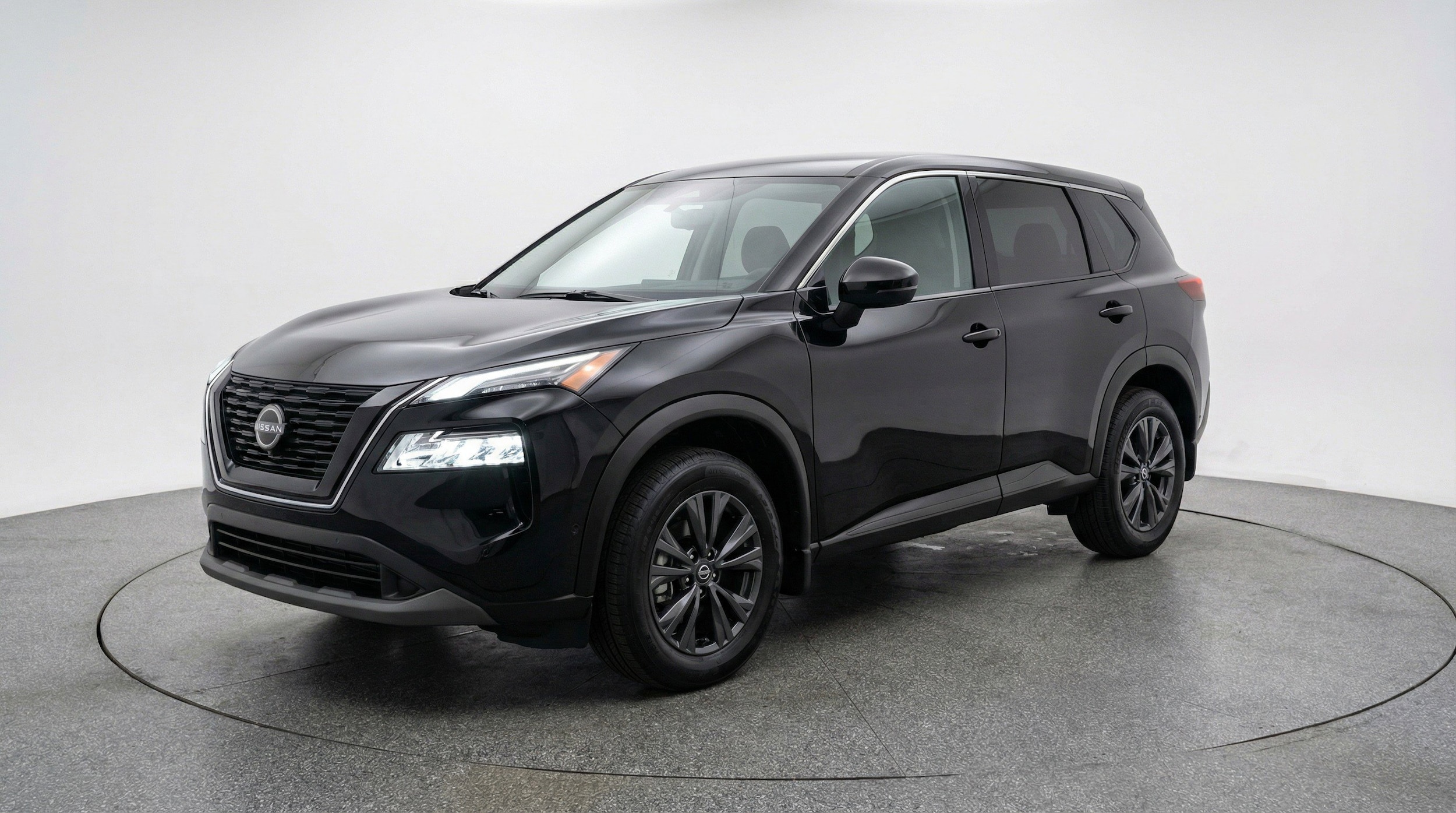 Thumbnail: 2025 Nissan Rogue - 3