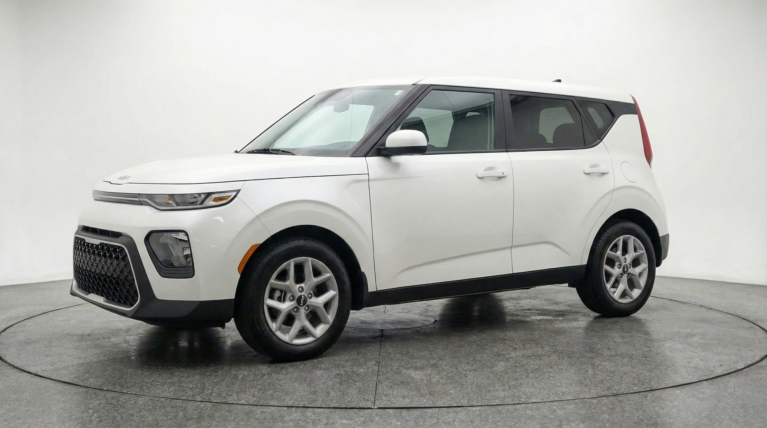 Thumbnail: 2025 Kia Soul - 3