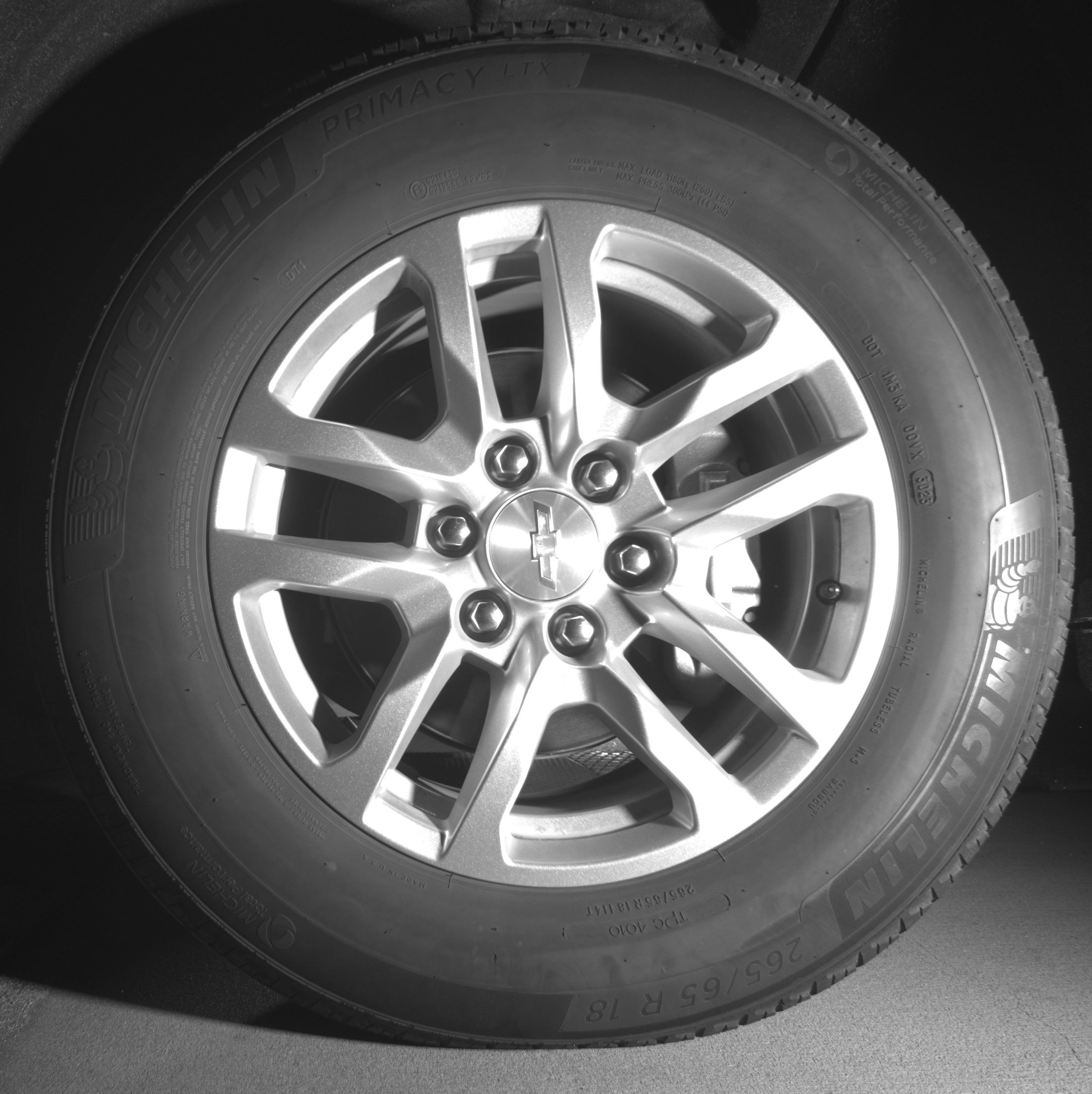 Thumbnail: 2024 Chevrolet Suburban - 9