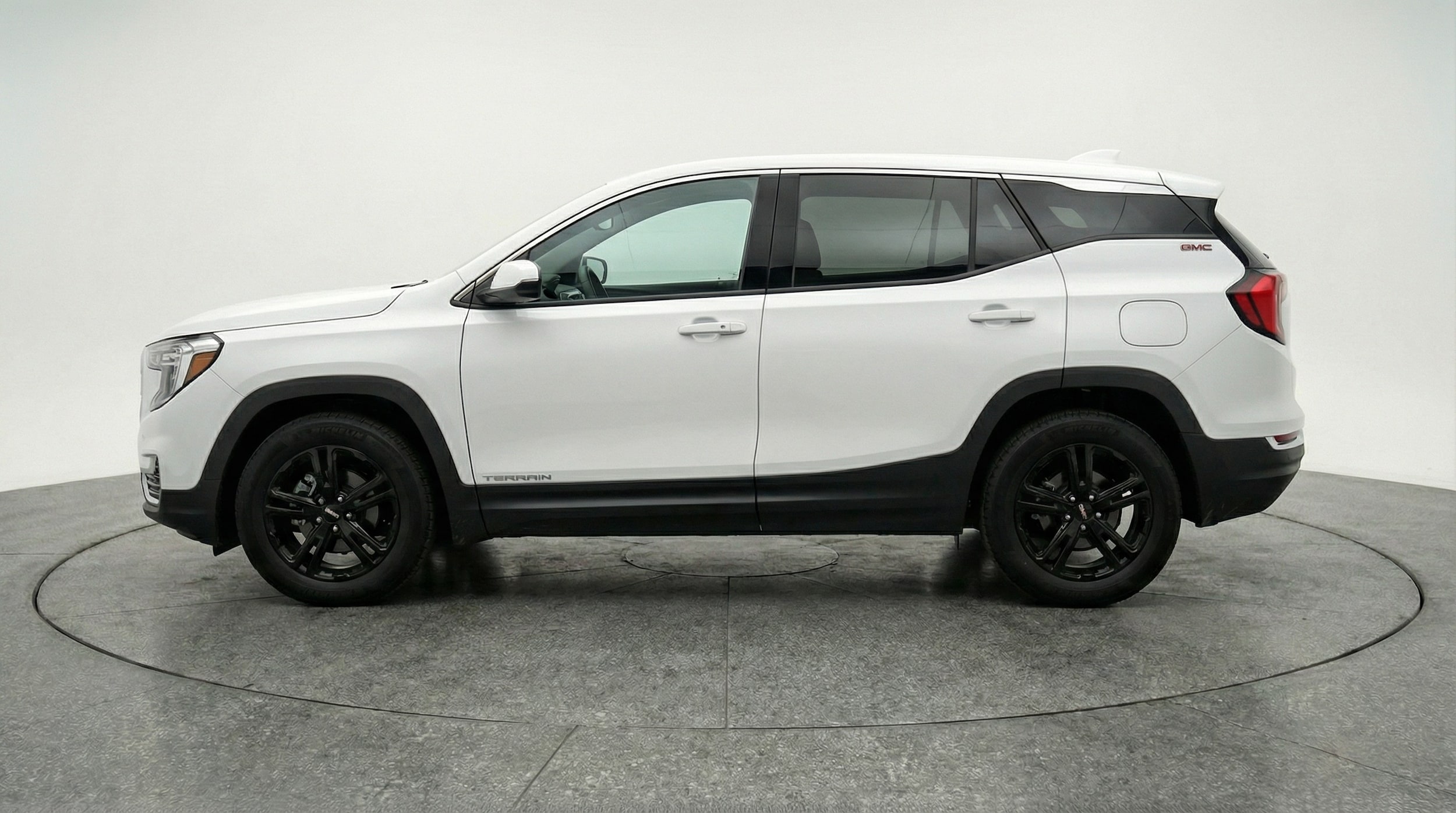 Thumbnail: 2024 GMC Terrain - 4