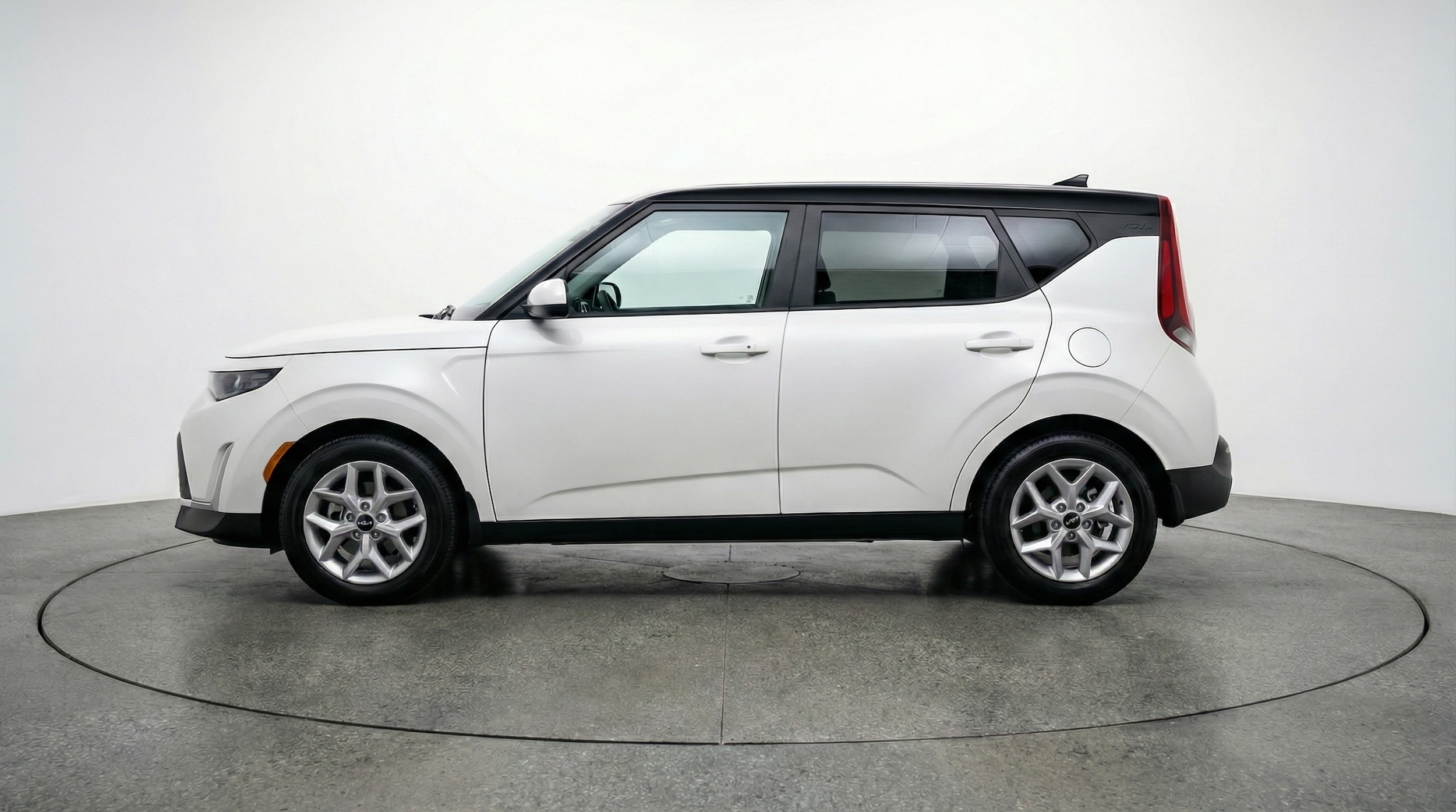 Thumbnail: 2025 Kia Soul - 4