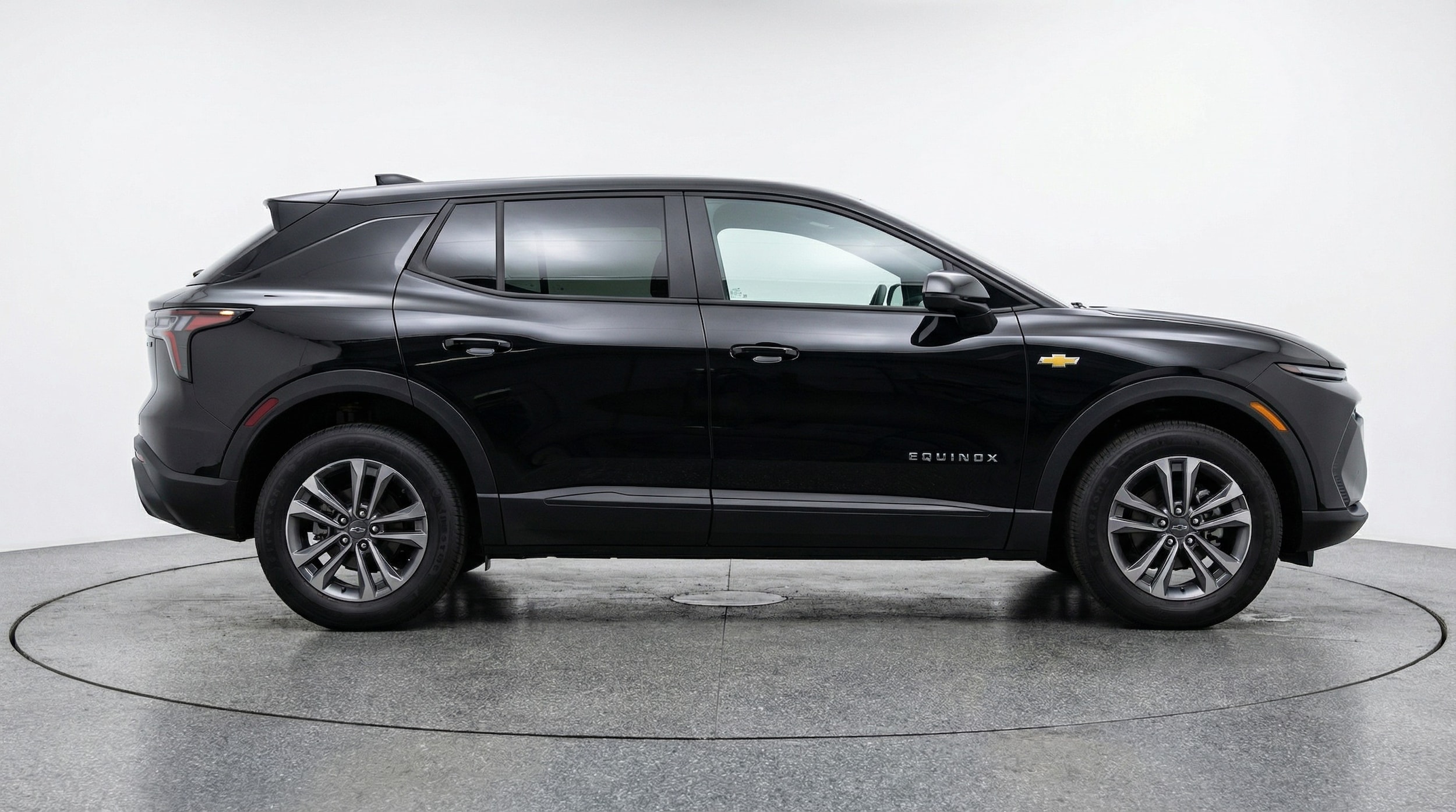 Thumbnail: 2025 Chevrolet Equinox - 8