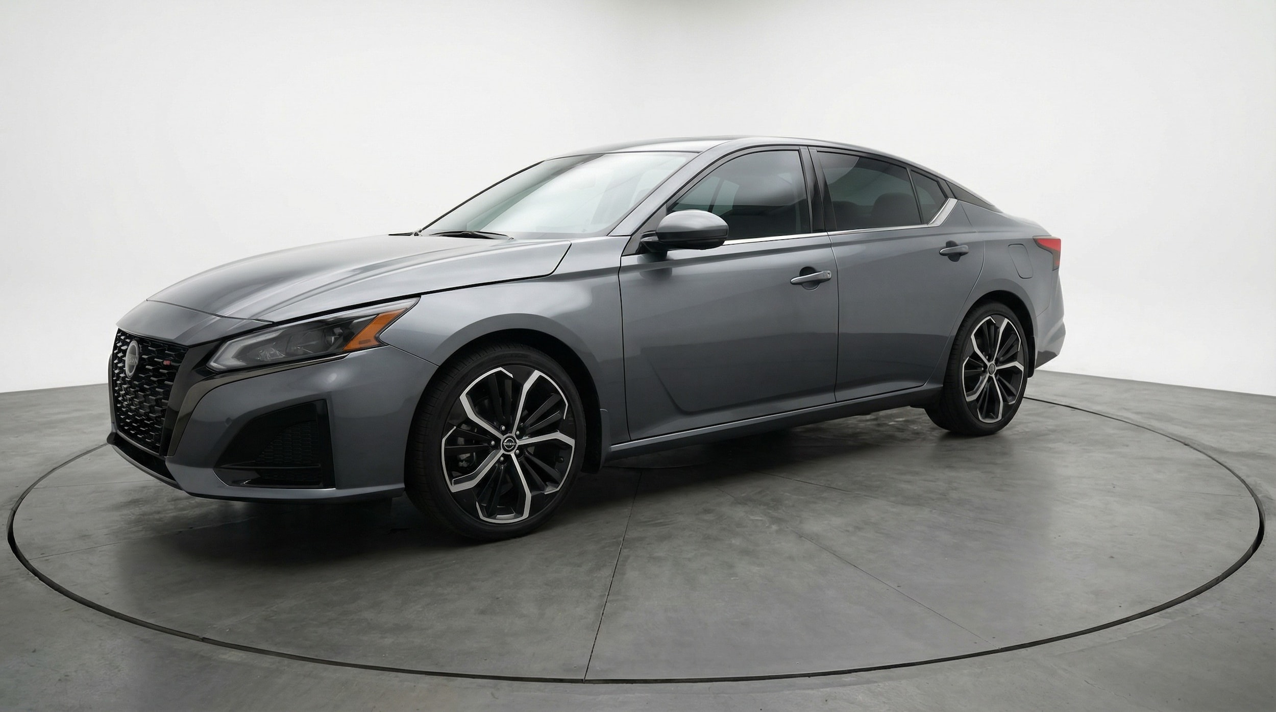 Thumbnail: 2025 Nissan Altima - 3