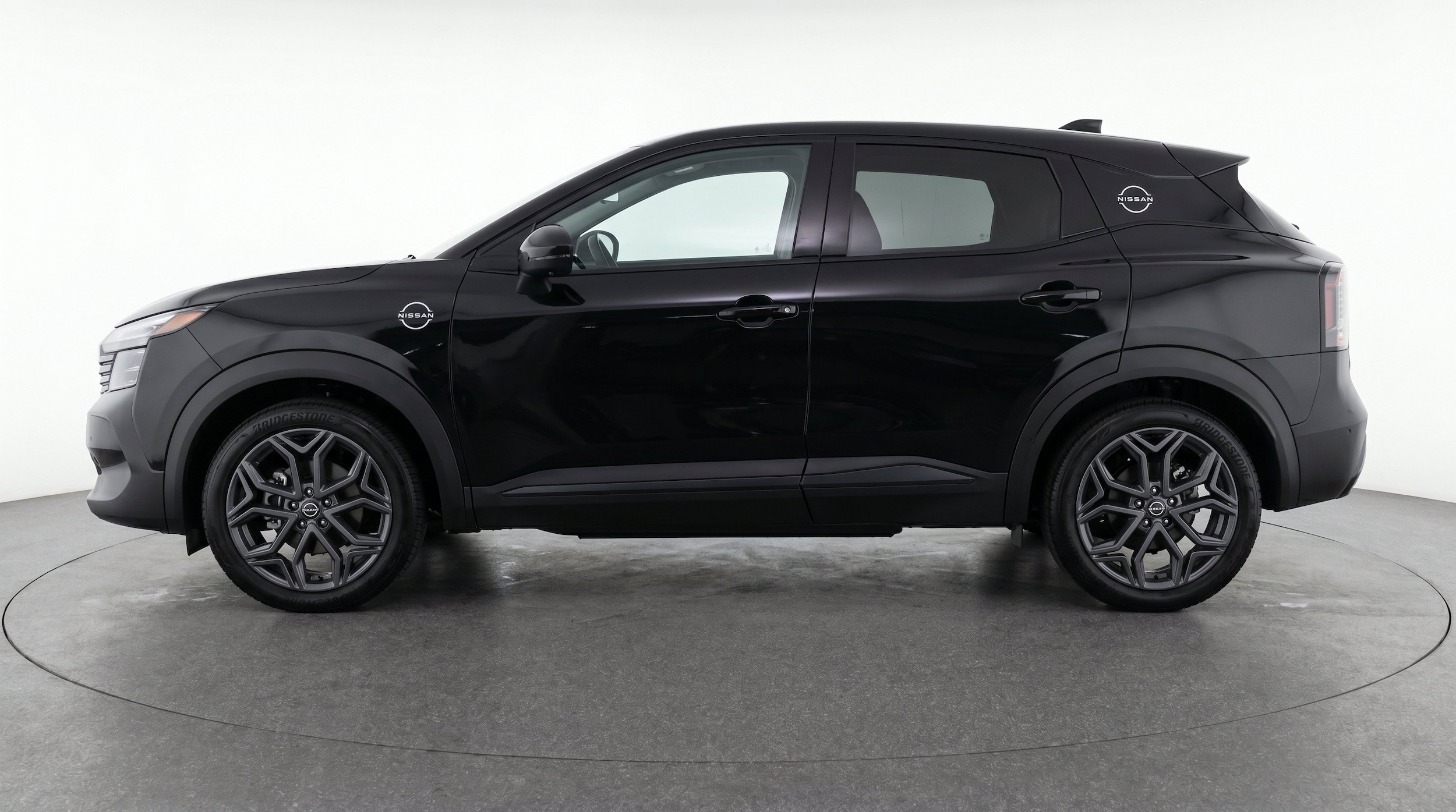 Thumbnail: 2026 Nissan Kicks - 5