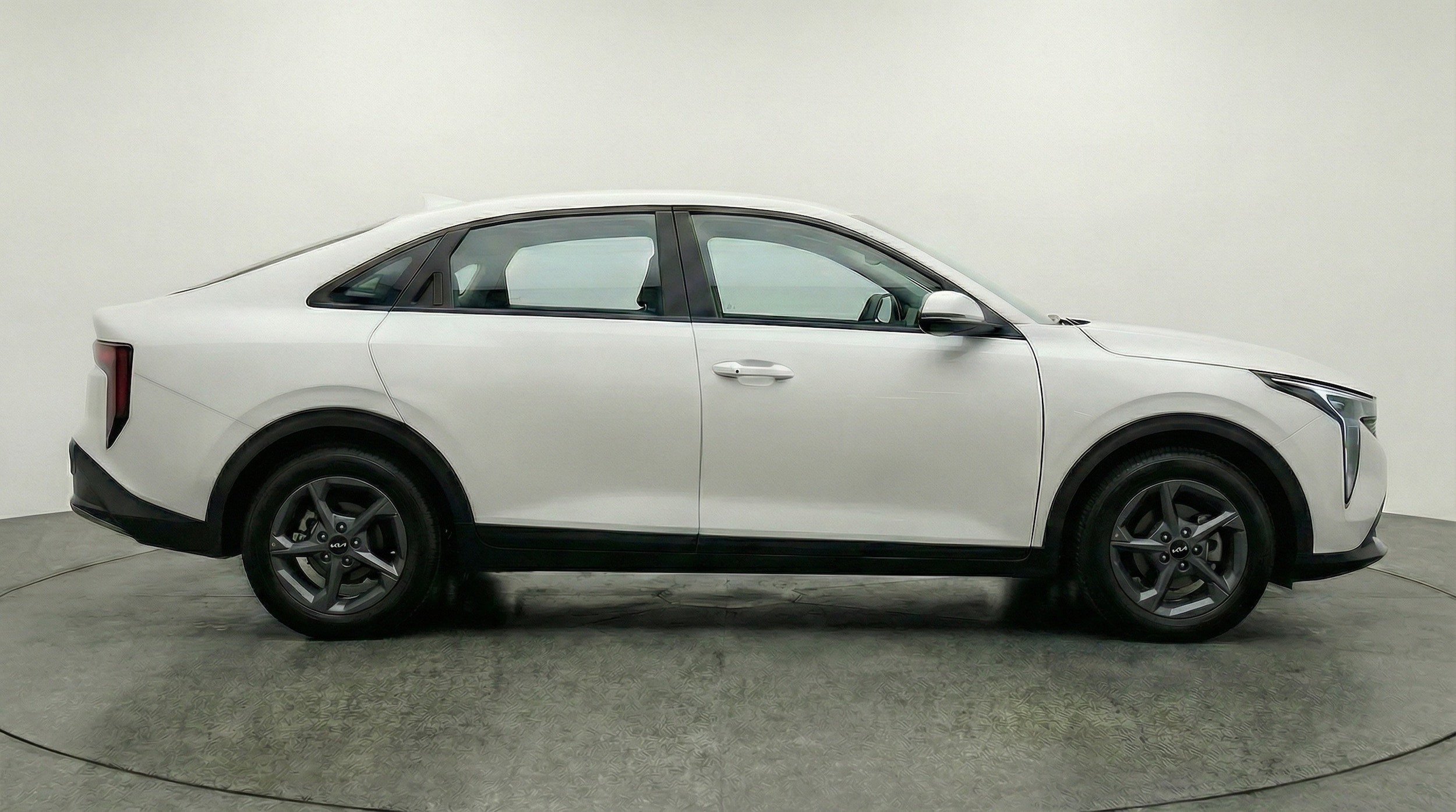 Thumbnail: 2025 Kia K4 - 8