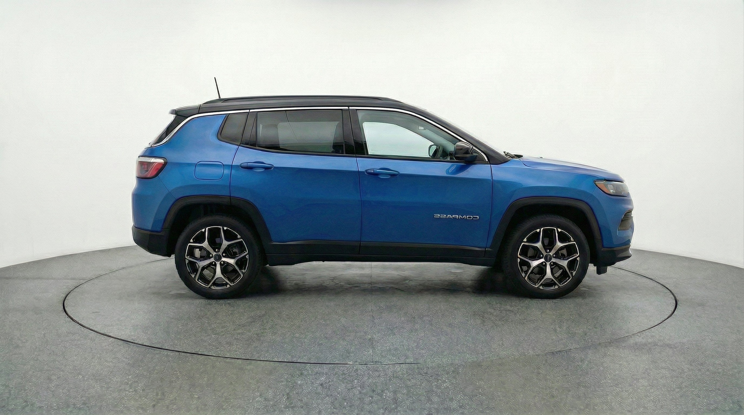 Thumbnail: 2025 Jeep Compass - 11