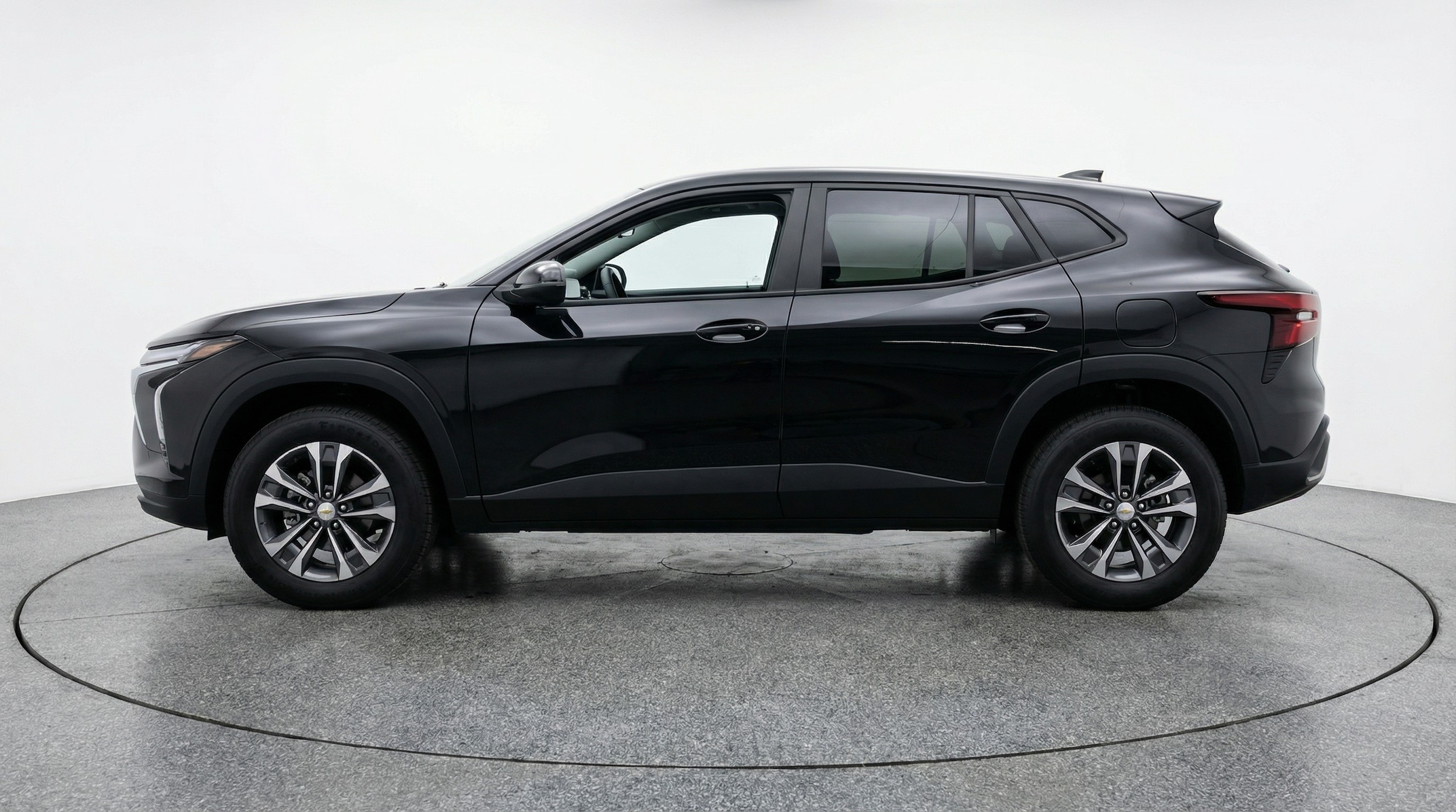 Thumbnail: 2025 Chevrolet Equinox - 4