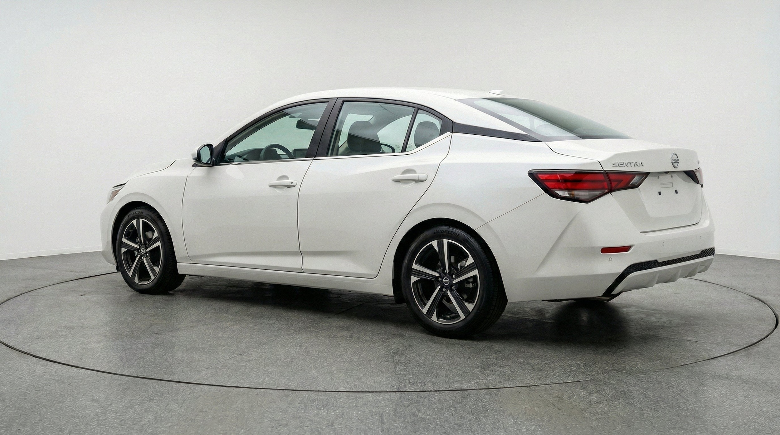Thumbnail: 2025 Nissan Sentra - 6