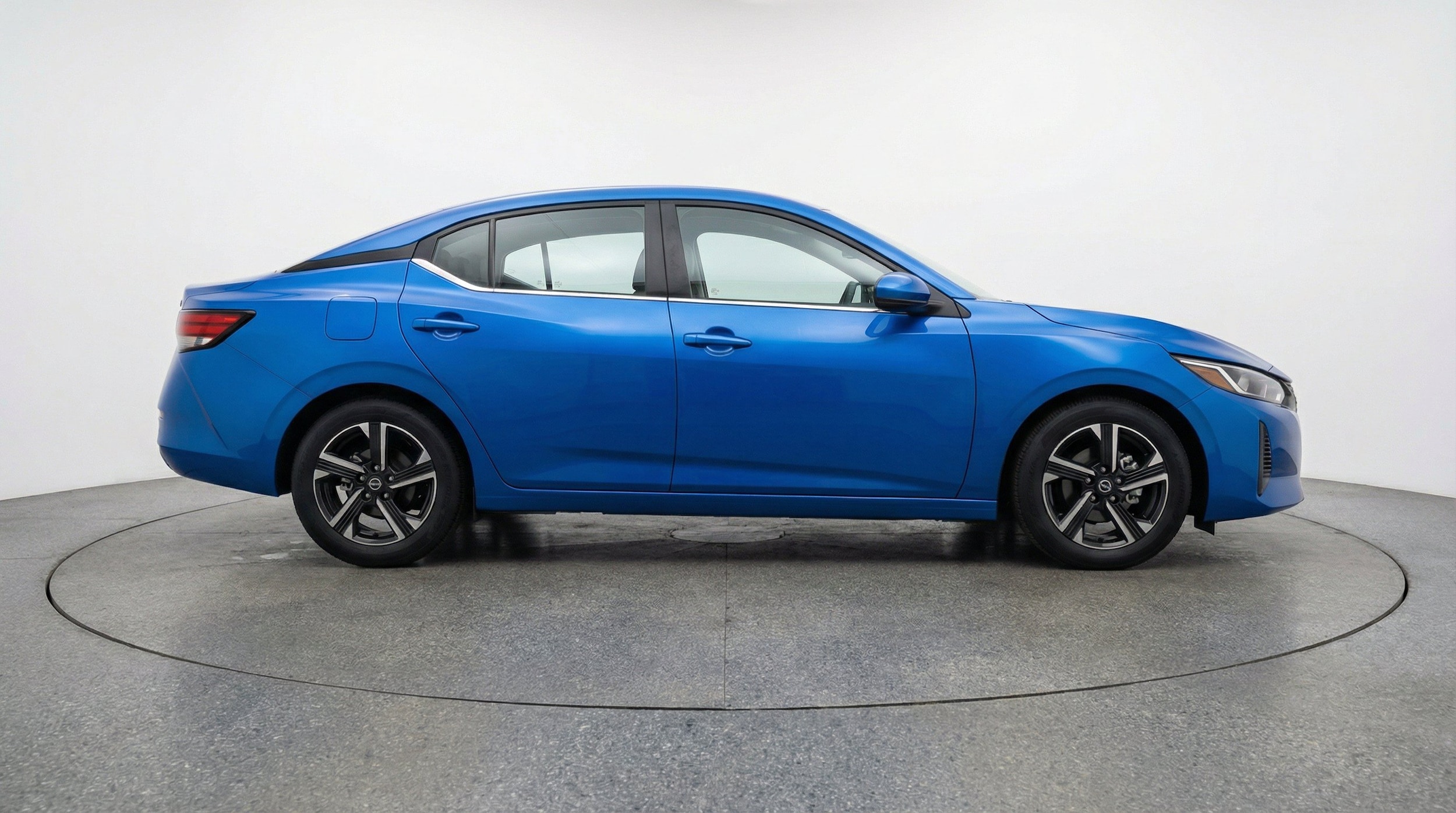 Thumbnail: 2025 Nissan Sentra - 11