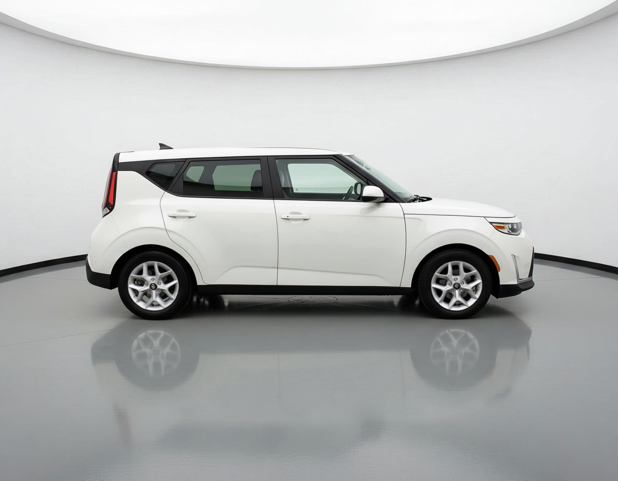 Thumbnail: 2025 Kia Soul - 11