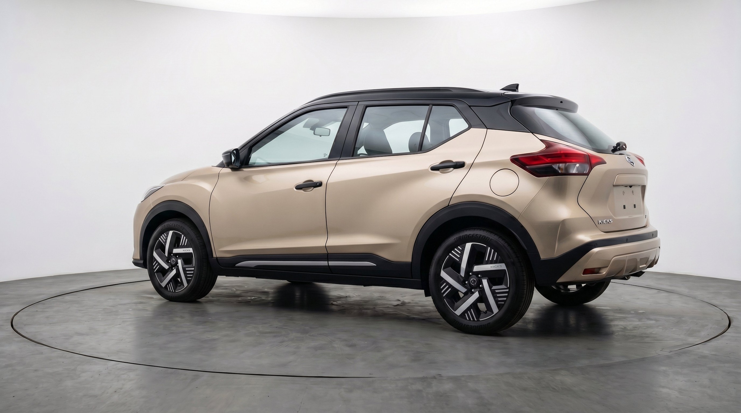 Thumbnail: 2026 Nissan Kicks - 6