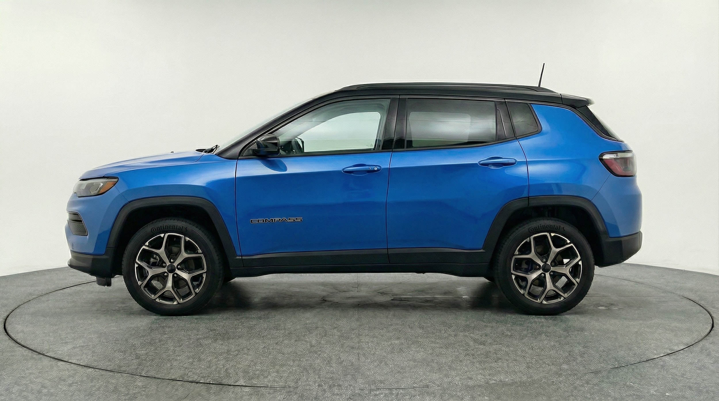 Thumbnail: 2025 Jeep Compass - 4
