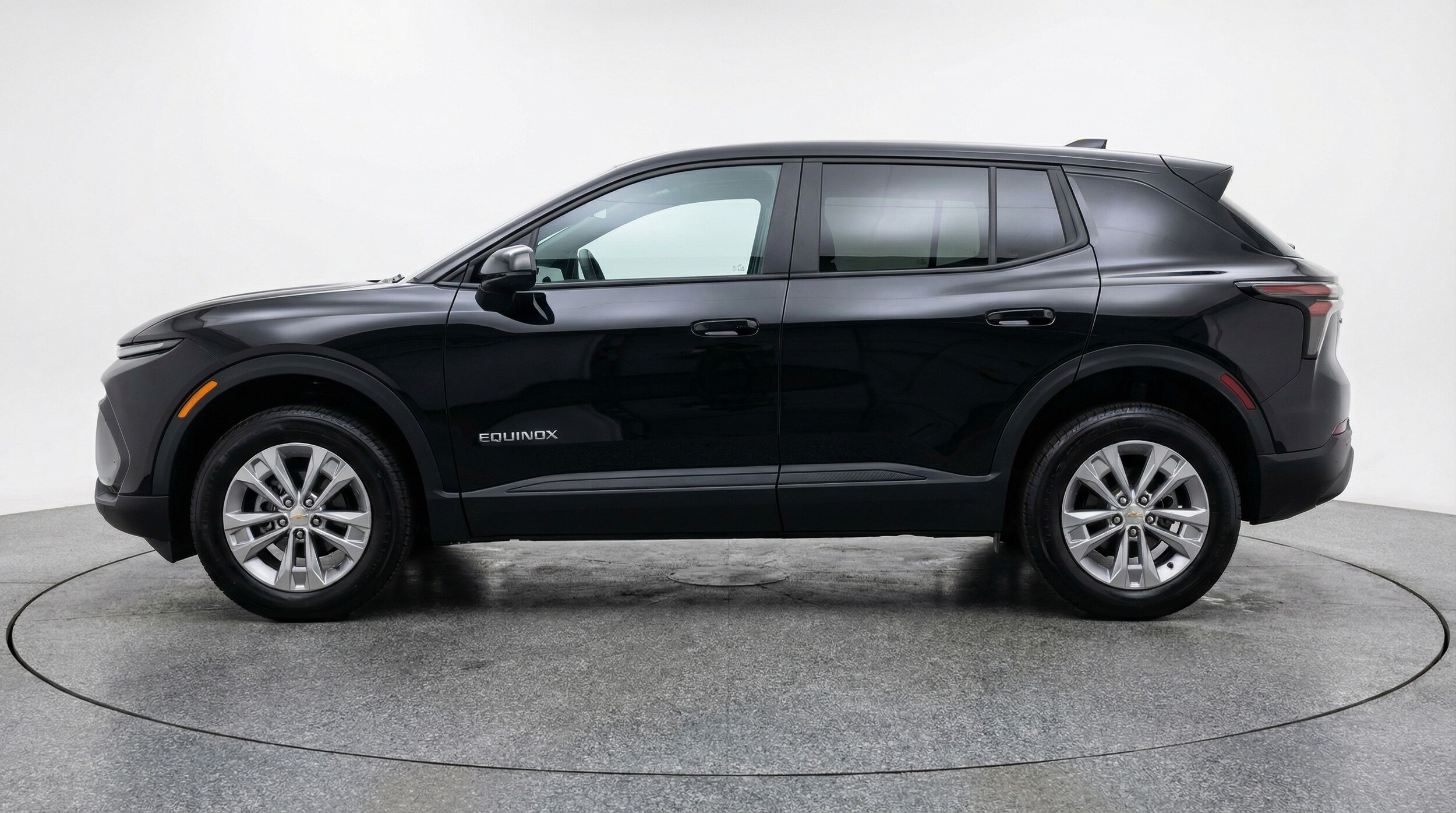 Thumbnail: 2025 Chevrolet Equinox - 4