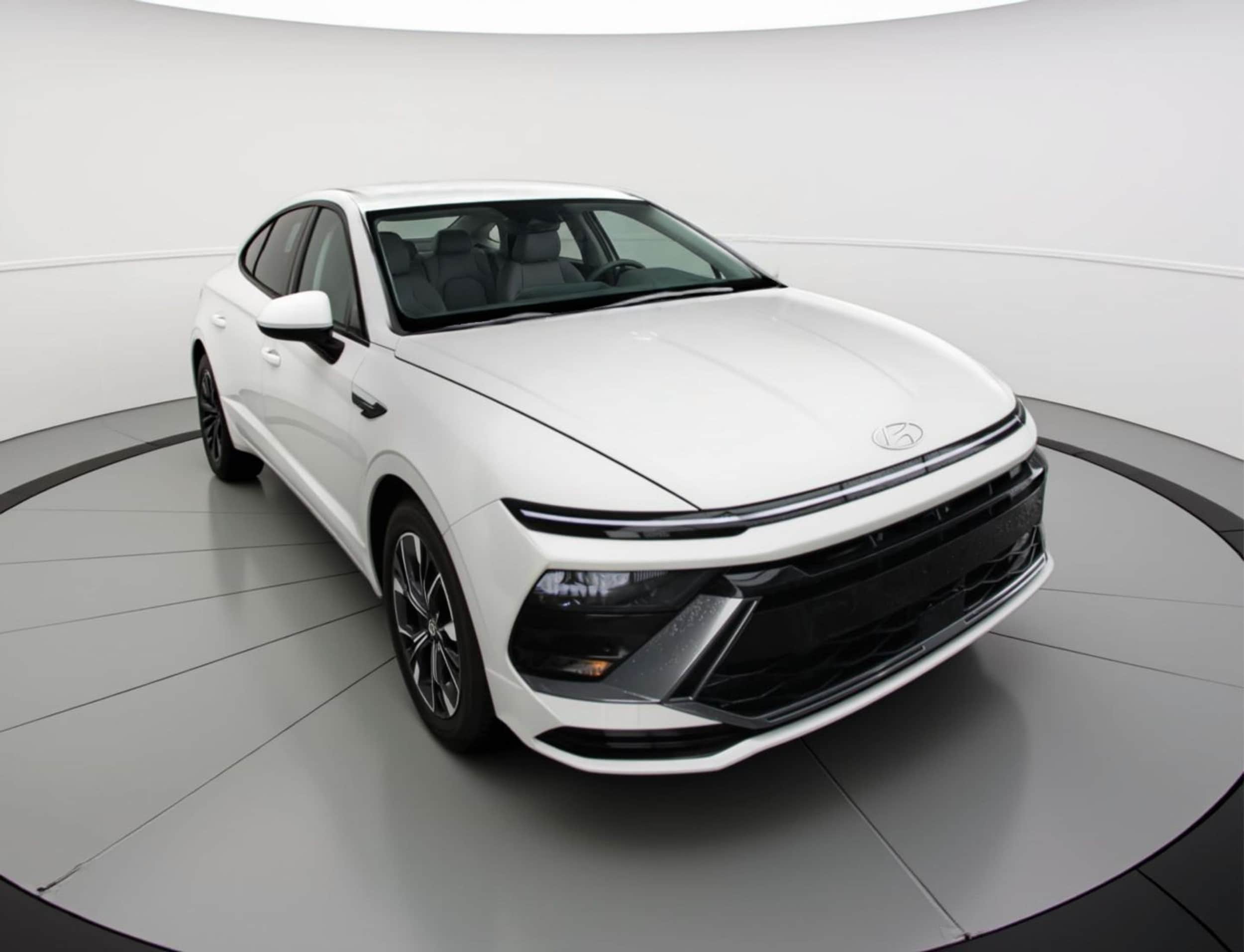 Thumbnail: 2025 Hyundai Sonata - 1