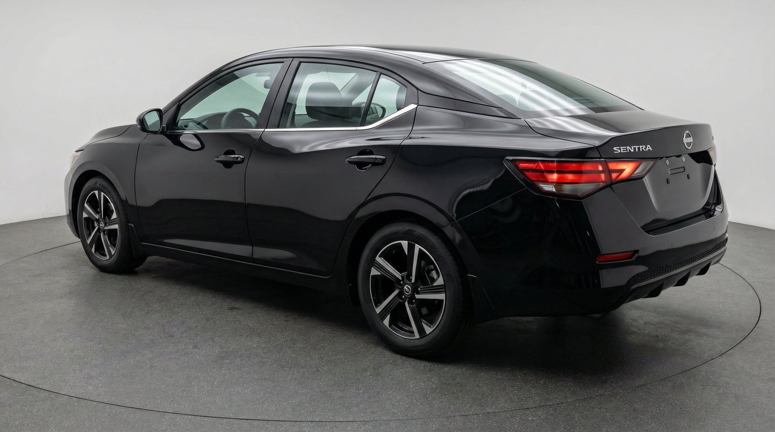Thumbnail: 2025 Nissan Sentra - 6