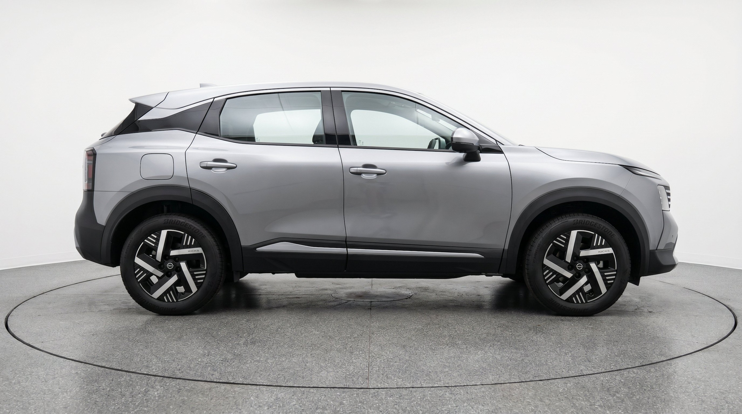Thumbnail: 2026 Nissan Kicks - 11