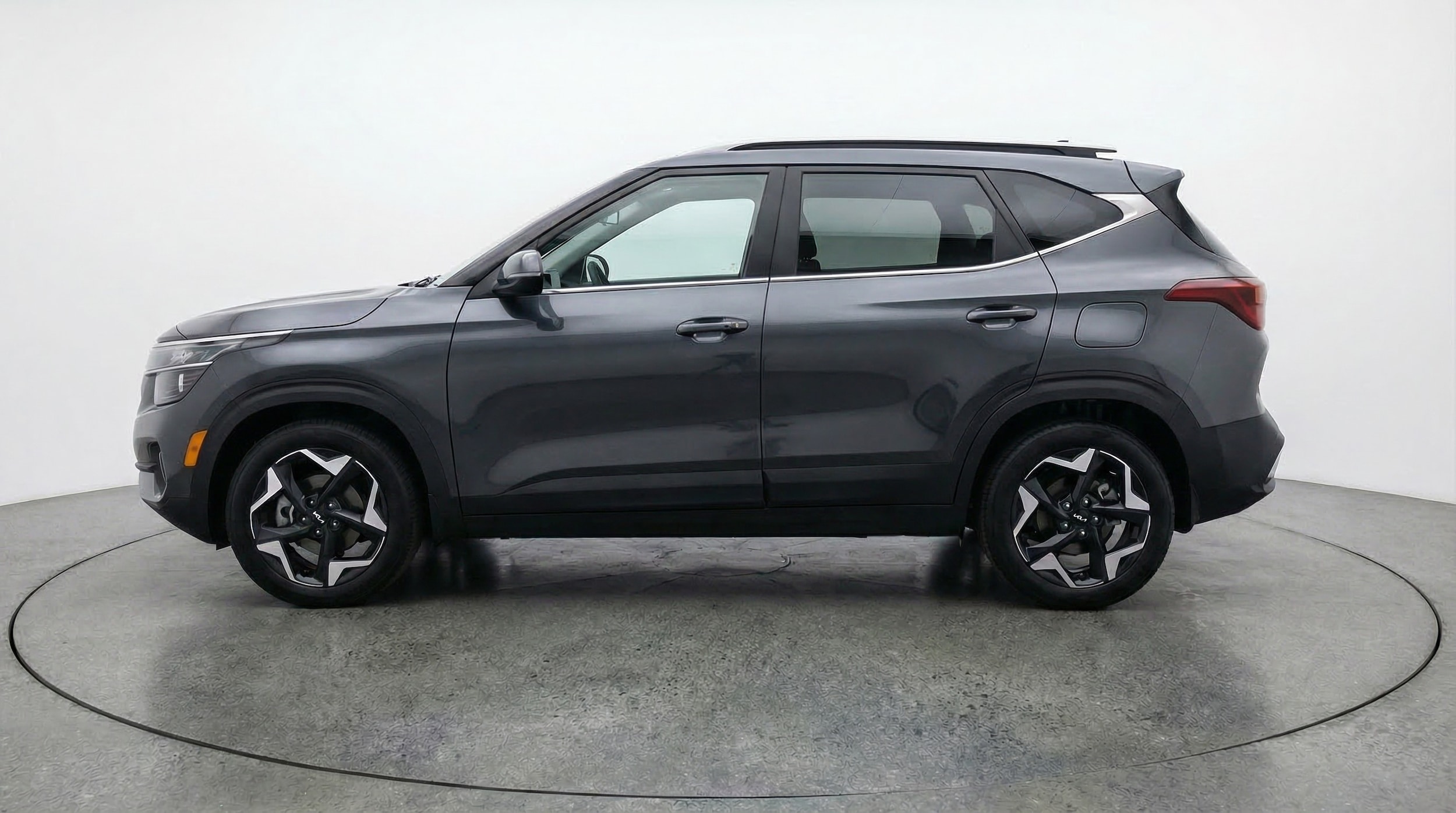 Thumbnail: 2025 Kia Seltos - 4