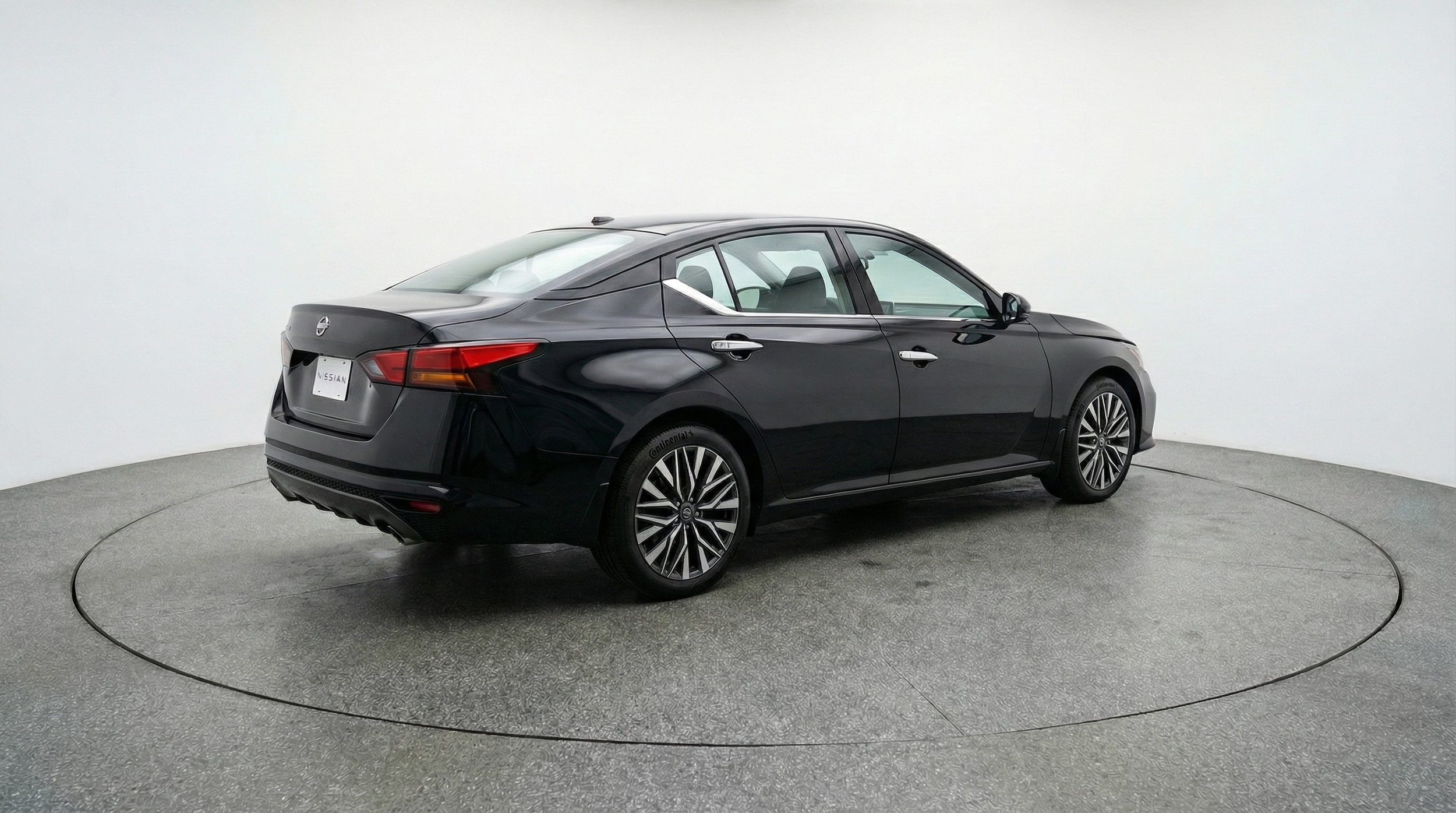 Thumbnail: 2025 Nissan Altima - 7