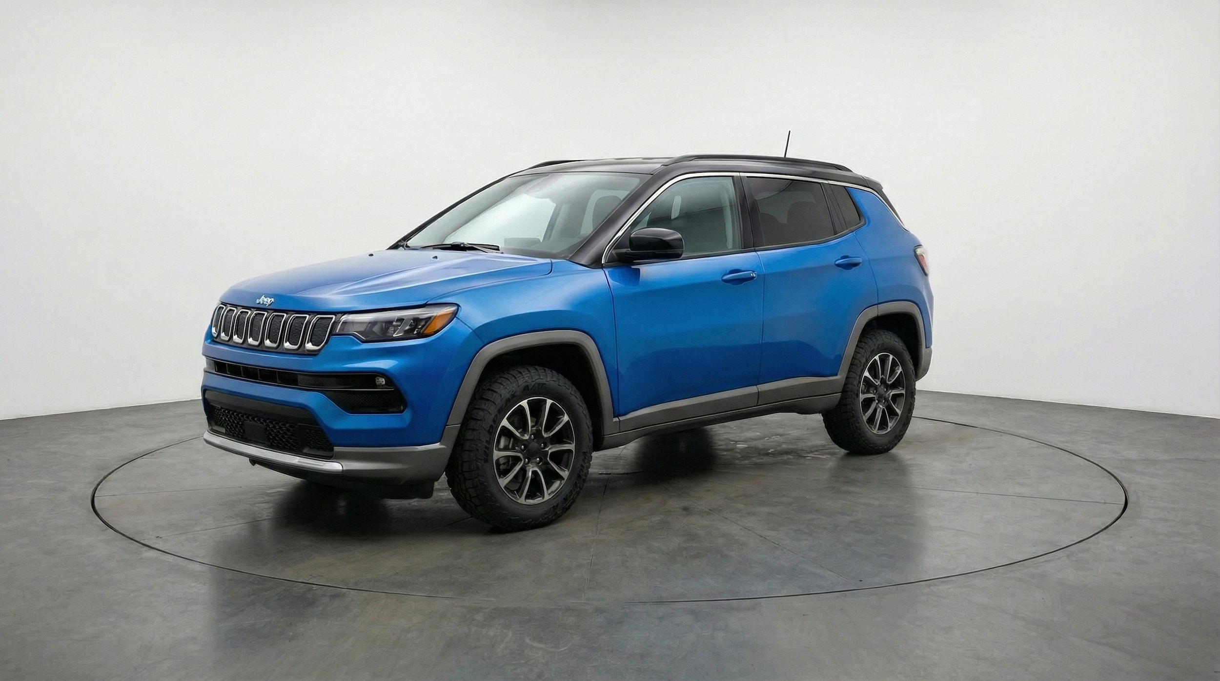 Thumbnail: 2025 Jeep Compass - 3
