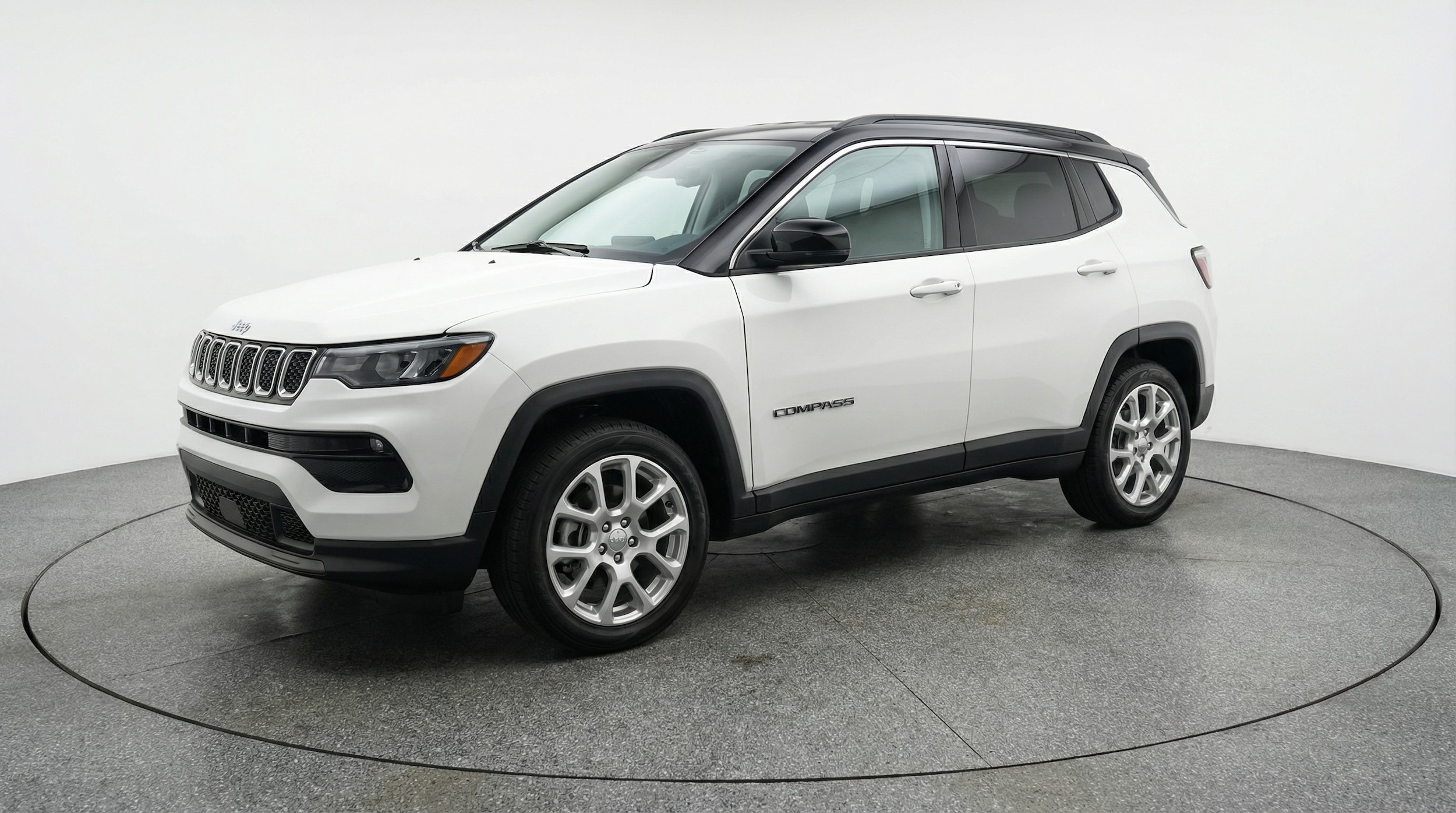 Thumbnail: 2025 Jeep Compass - 3
