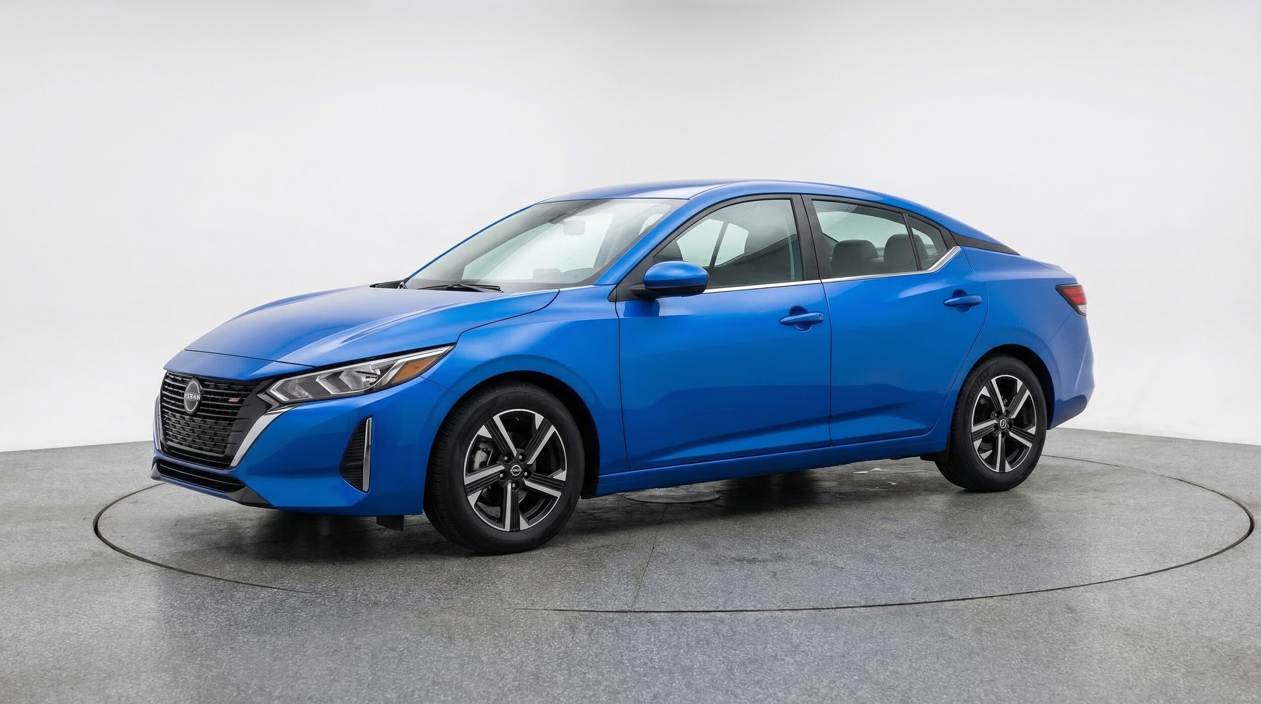 Thumbnail: 2025 Nissan Sentra - 3