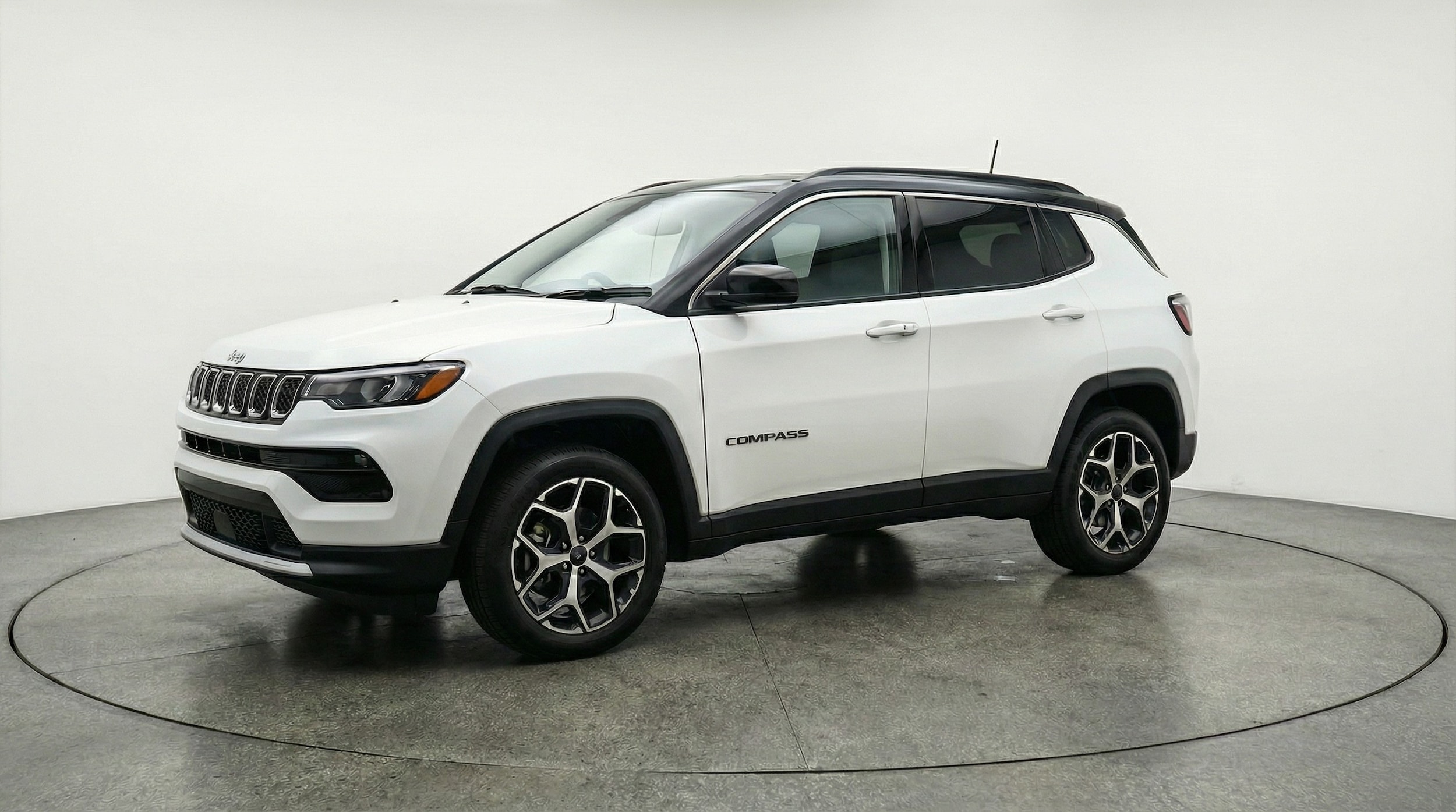 Thumbnail: 2025 Jeep Compass - 3