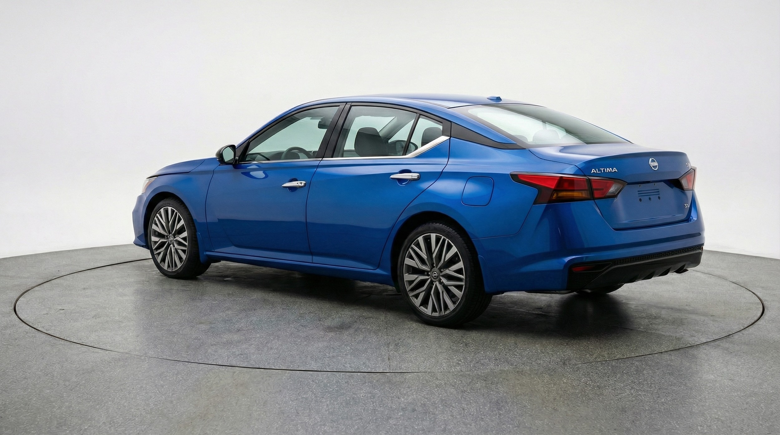 Thumbnail: 2025 Nissan Altima - 5