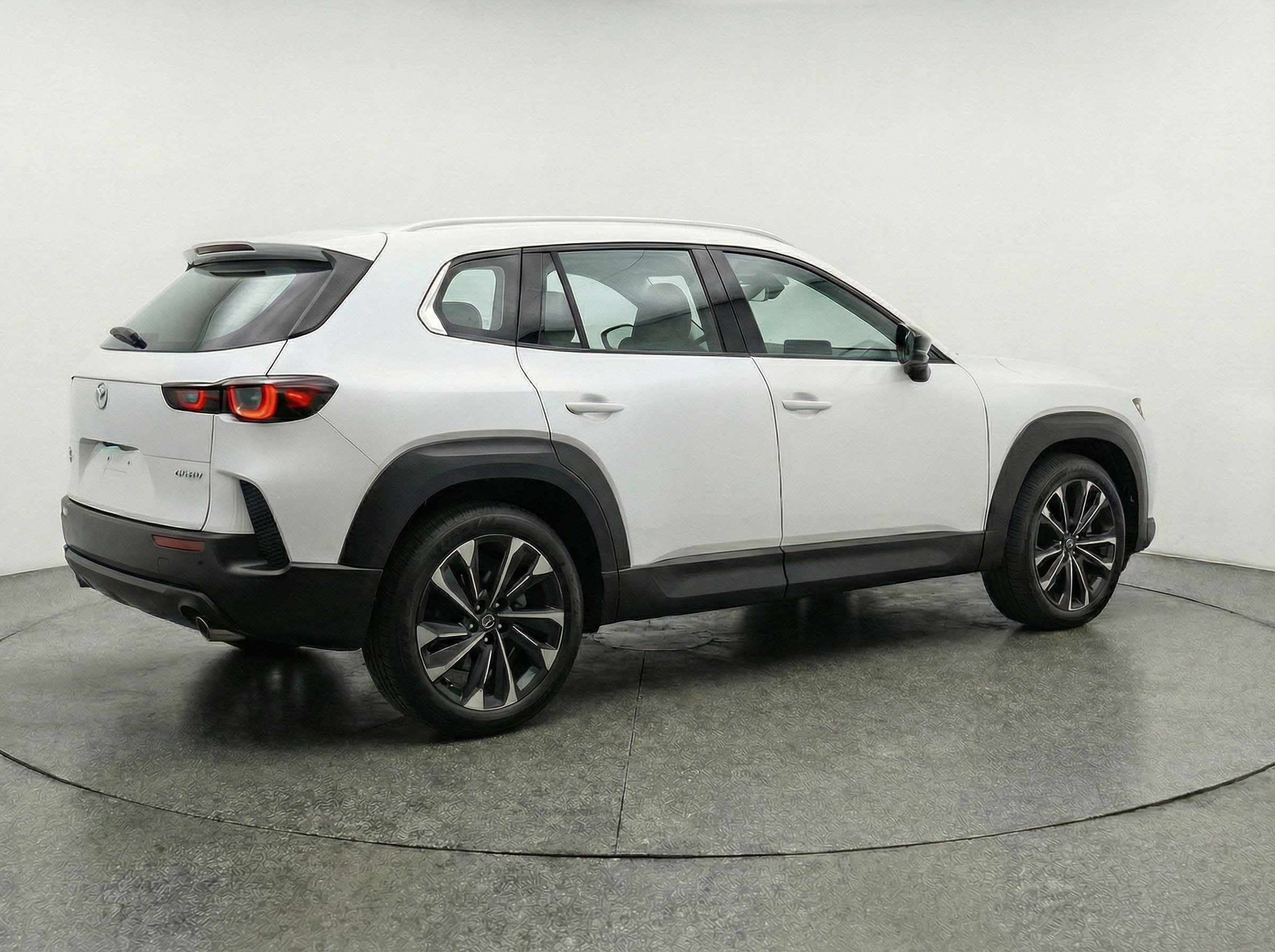 Thumbnail: 2025 Mazda CX-50 - 9
