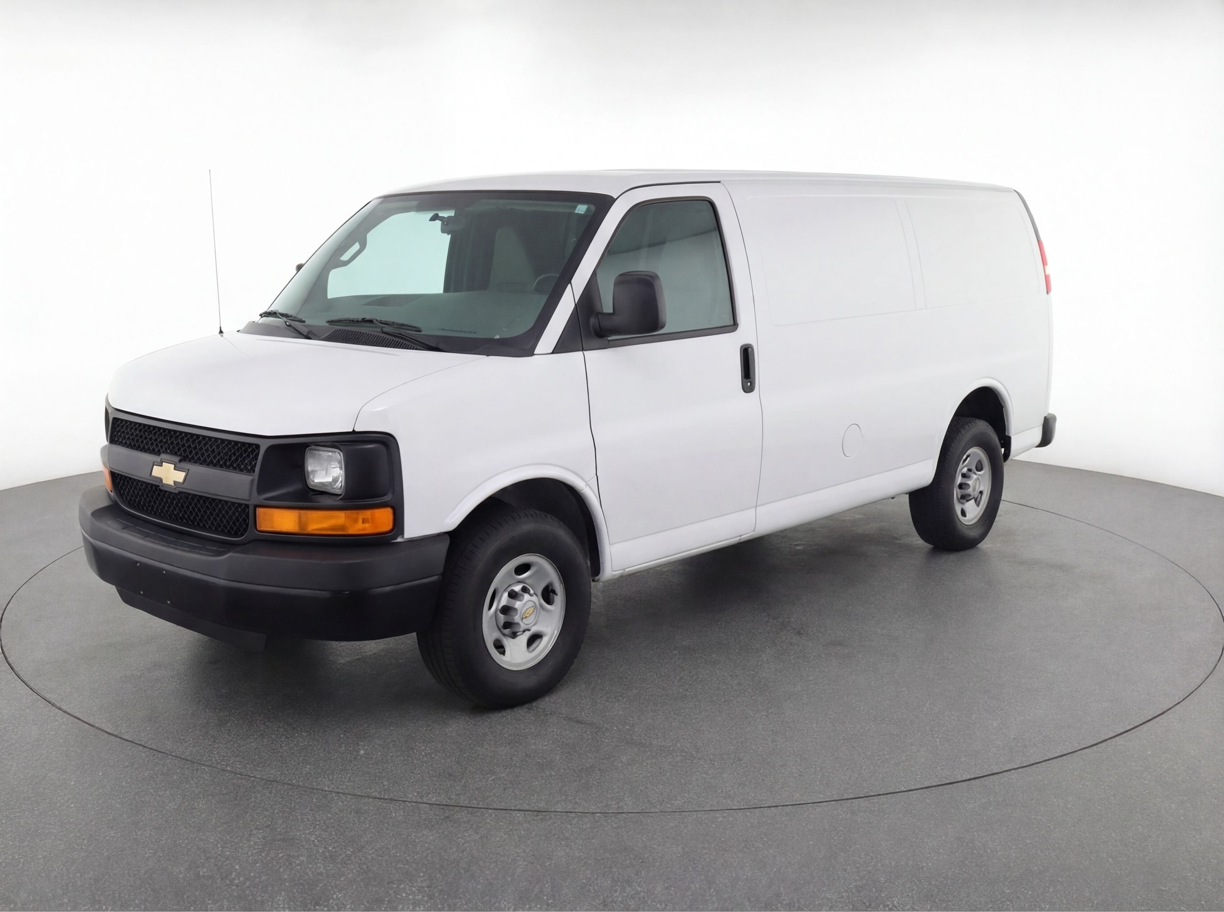 Thumbnail: 2025 Chevrolet Express - 3