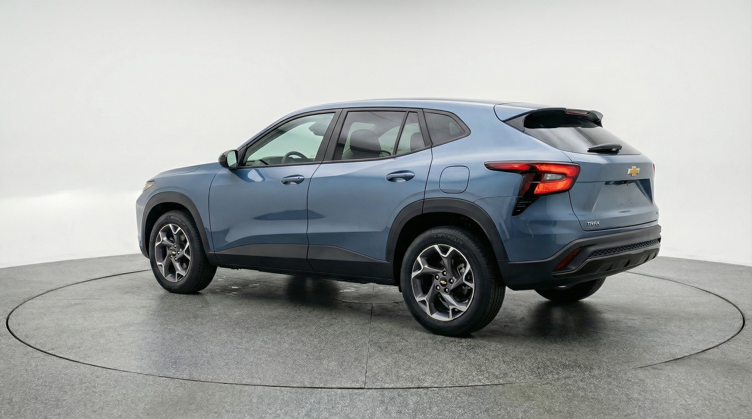 Thumbnail: 2025 Chevrolet Trax - 5