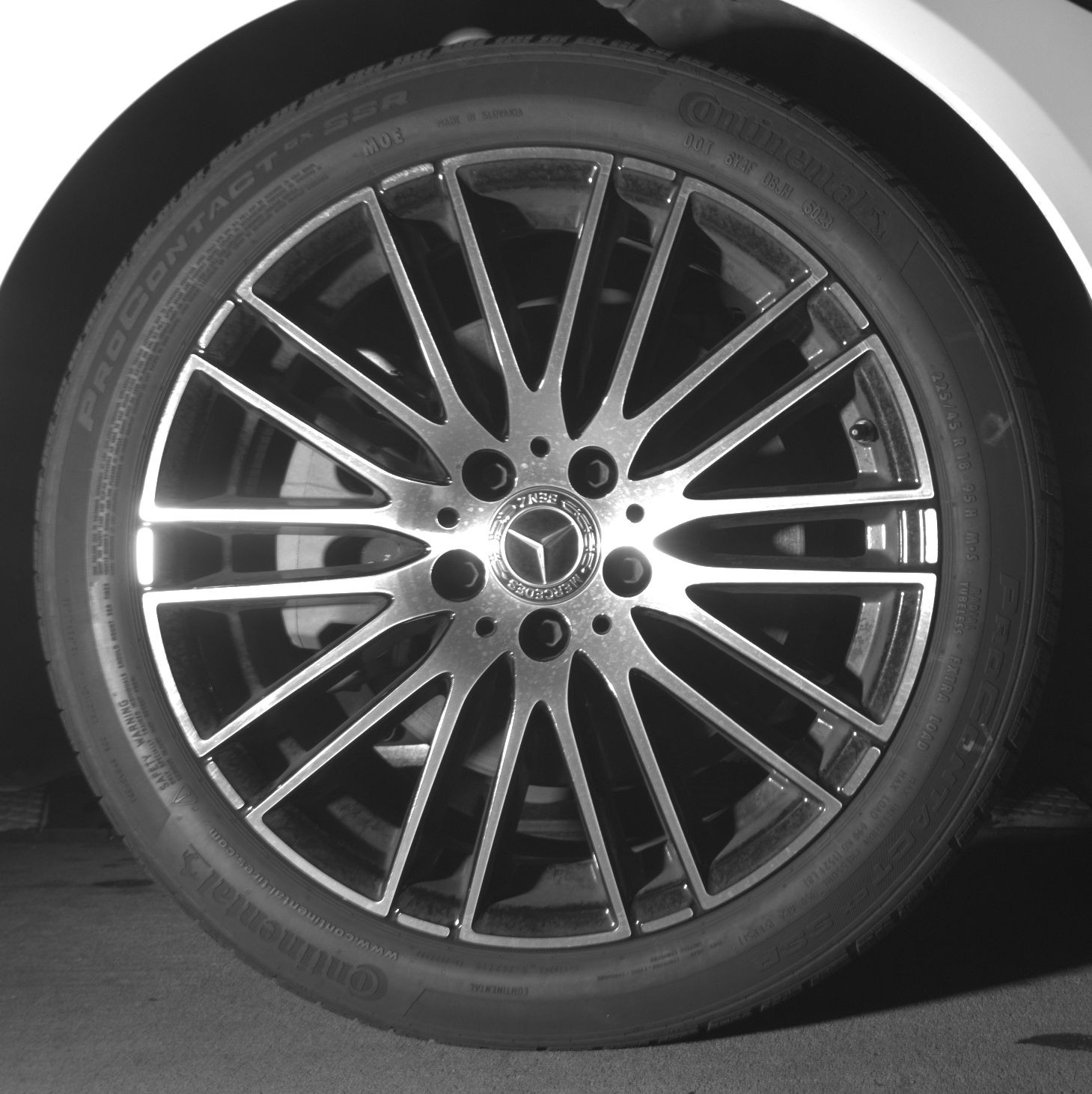 Thumbnail: 2024 Mercedes-Benz C-Class - 10