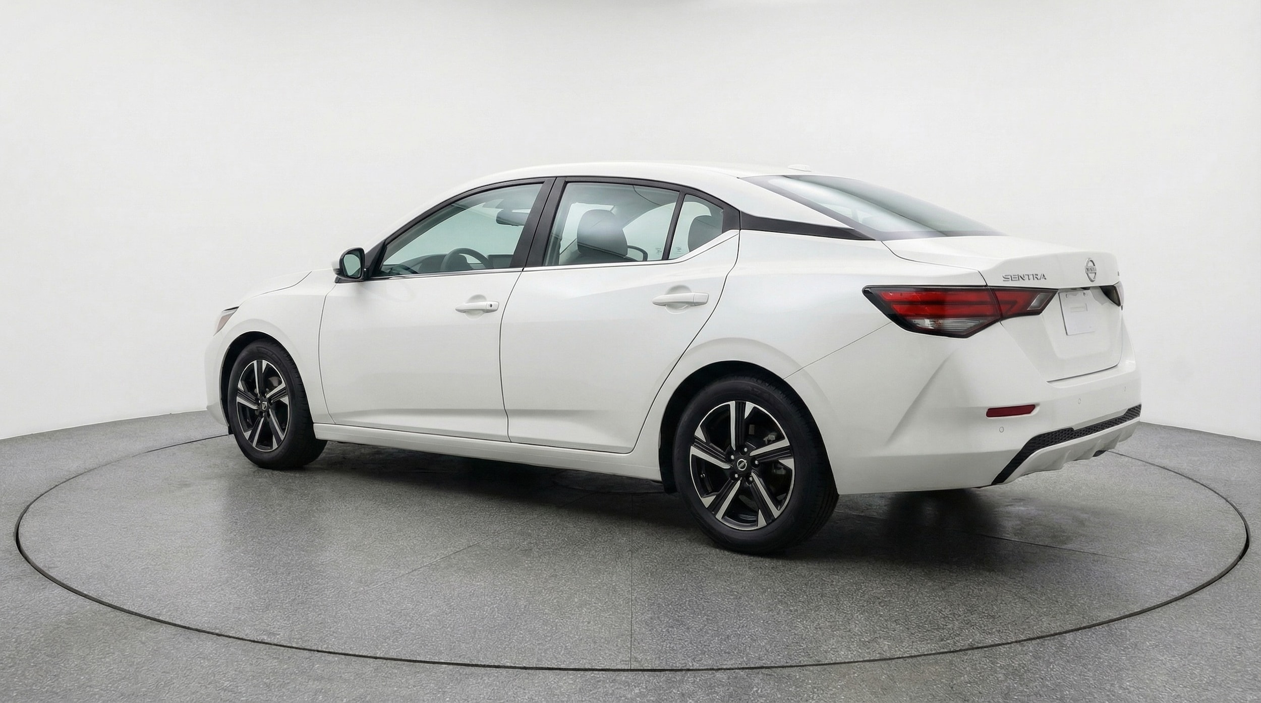 Thumbnail: 2025 Nissan Sentra - 5