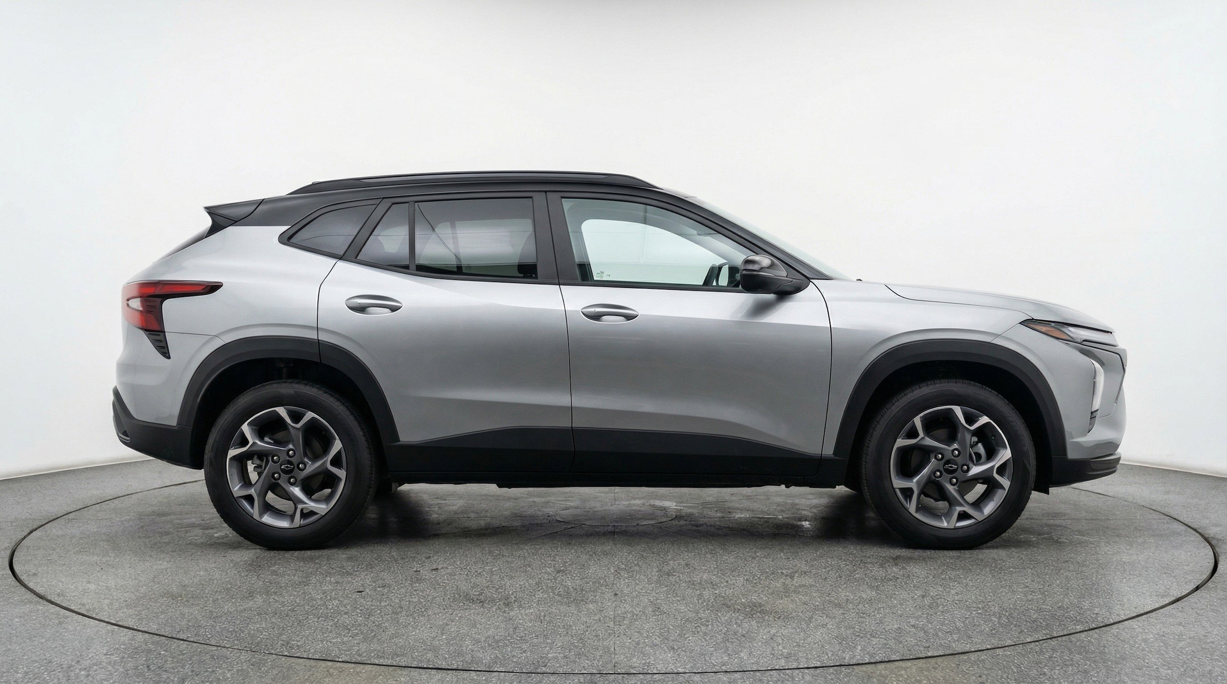 Thumbnail: 2025 Chevrolet Trax - 11