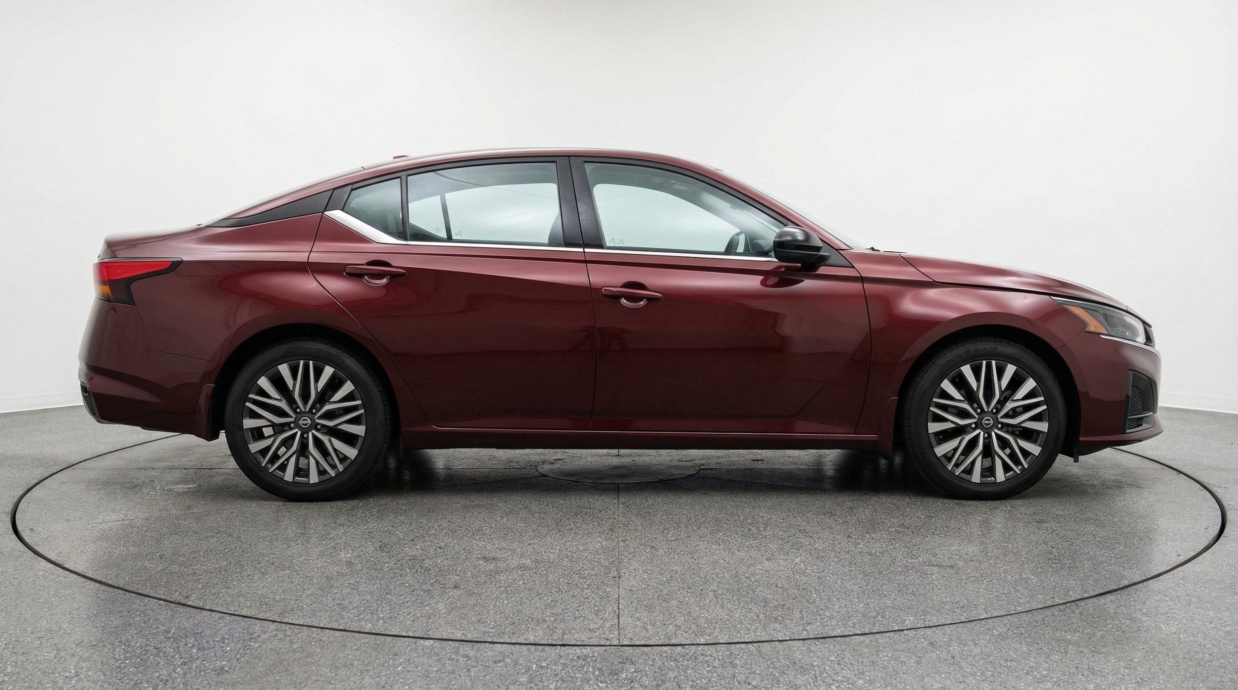 Thumbnail: 2025 Nissan Altima - 8